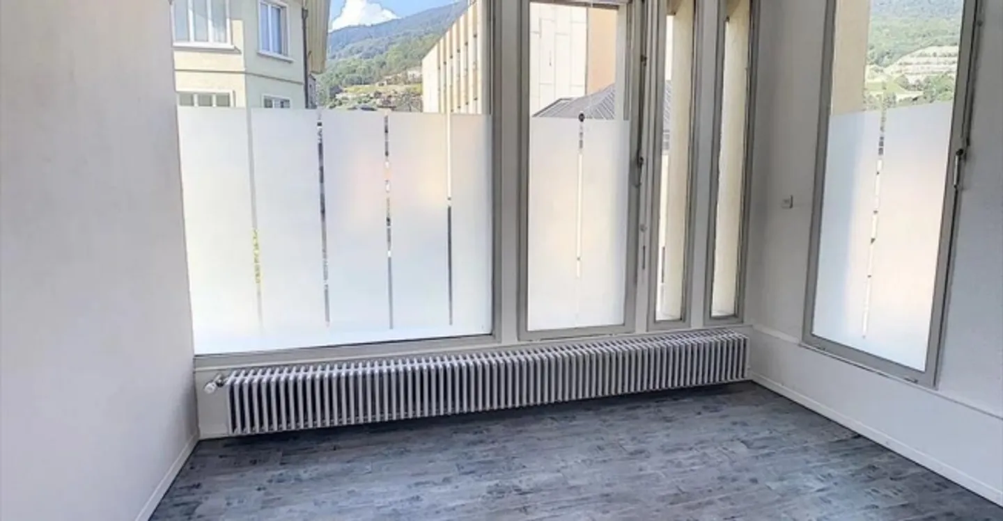 Shop for rent - Photo 6 of 11