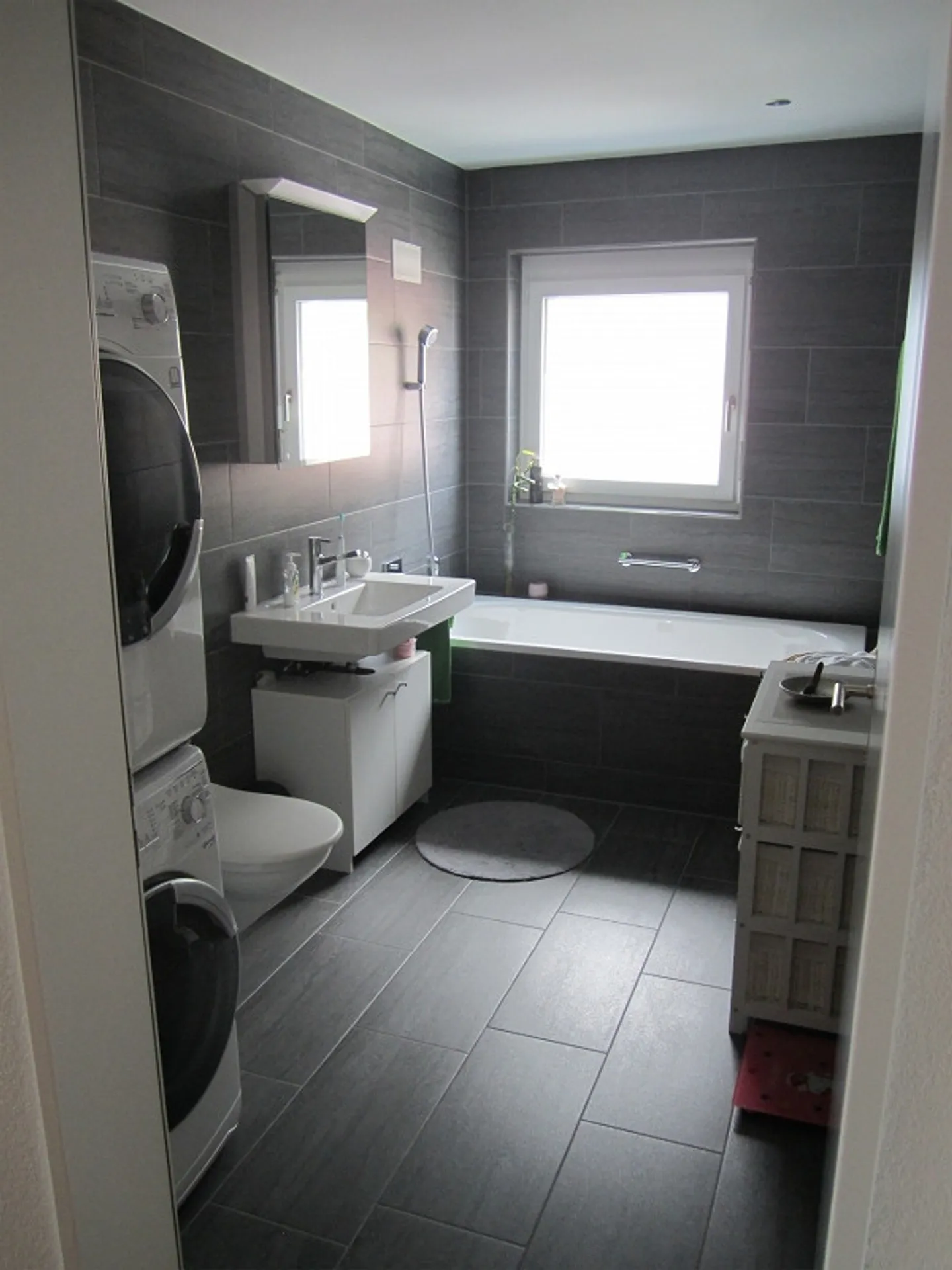 Appartamento mansardato di 3,5 locali nel cuore di Ems - Foto 10 di 12