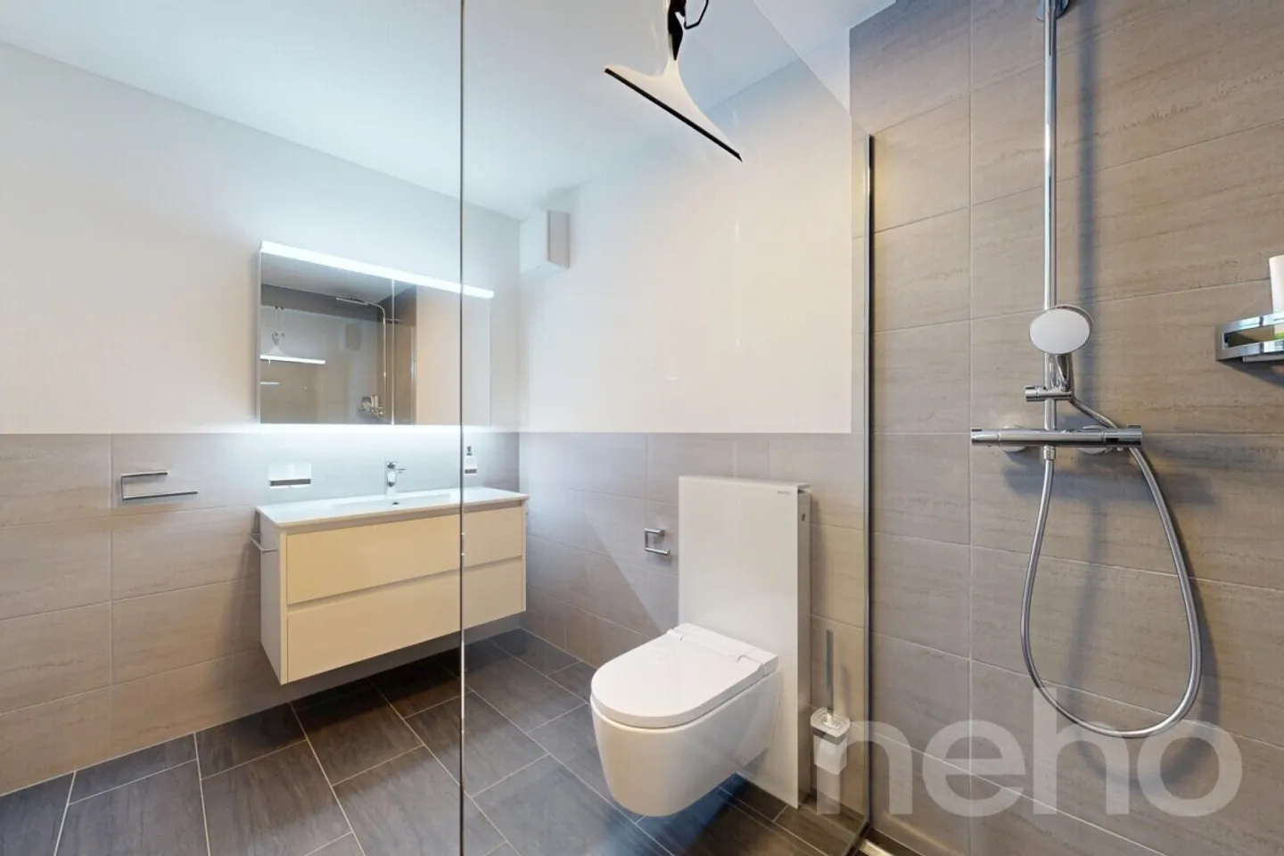 Appartement spacieux et lumineux de 5,5 pièces à Schübelbach - Photo 10 sur 12