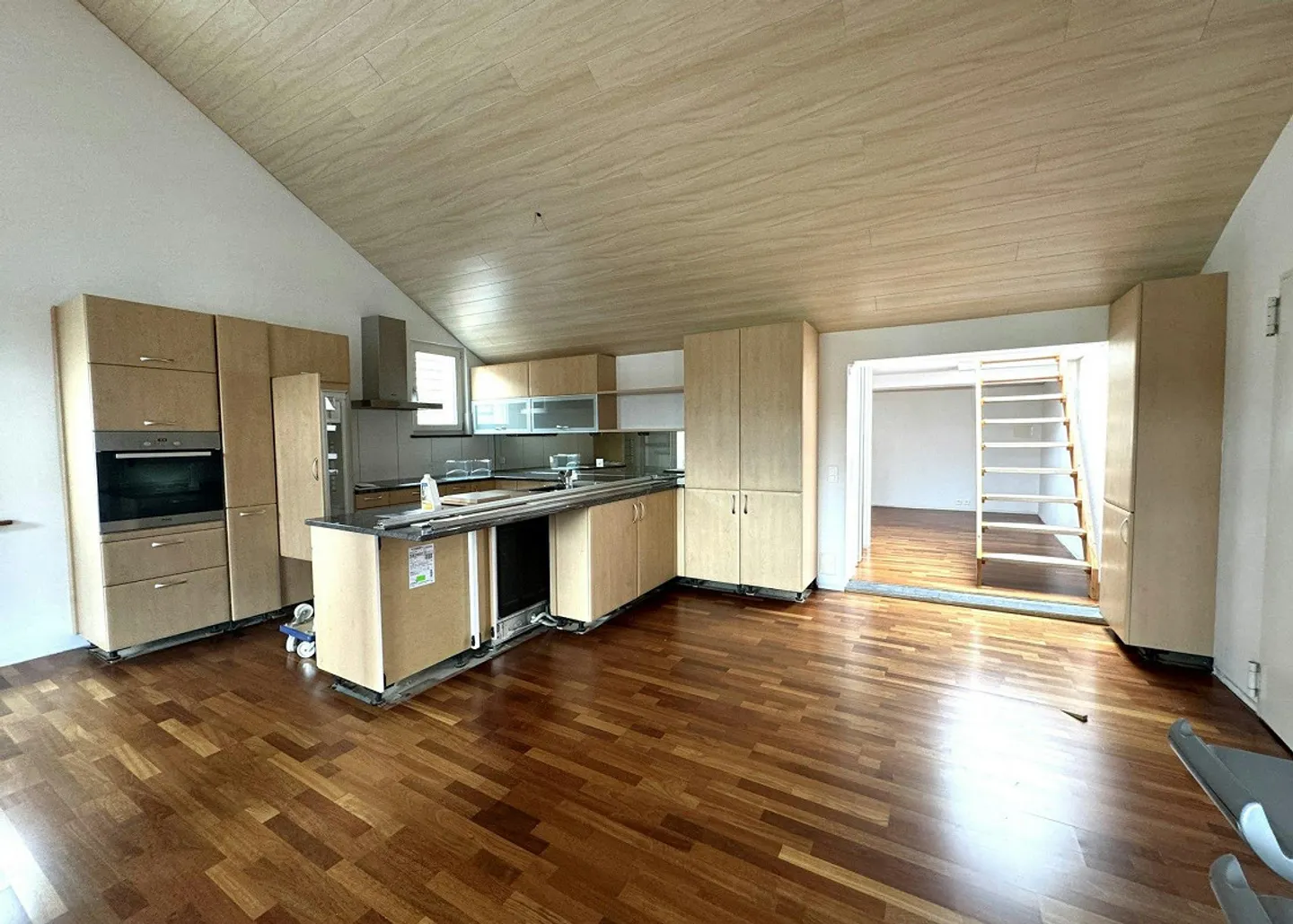Loft élégant avec un sentiment de vie particulier à Rheinau - Photo 3 sur 9