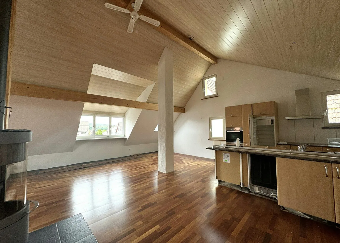 Loft élégant avec un sentiment de vie particulier à Rheinau - Photo 4 sur 9