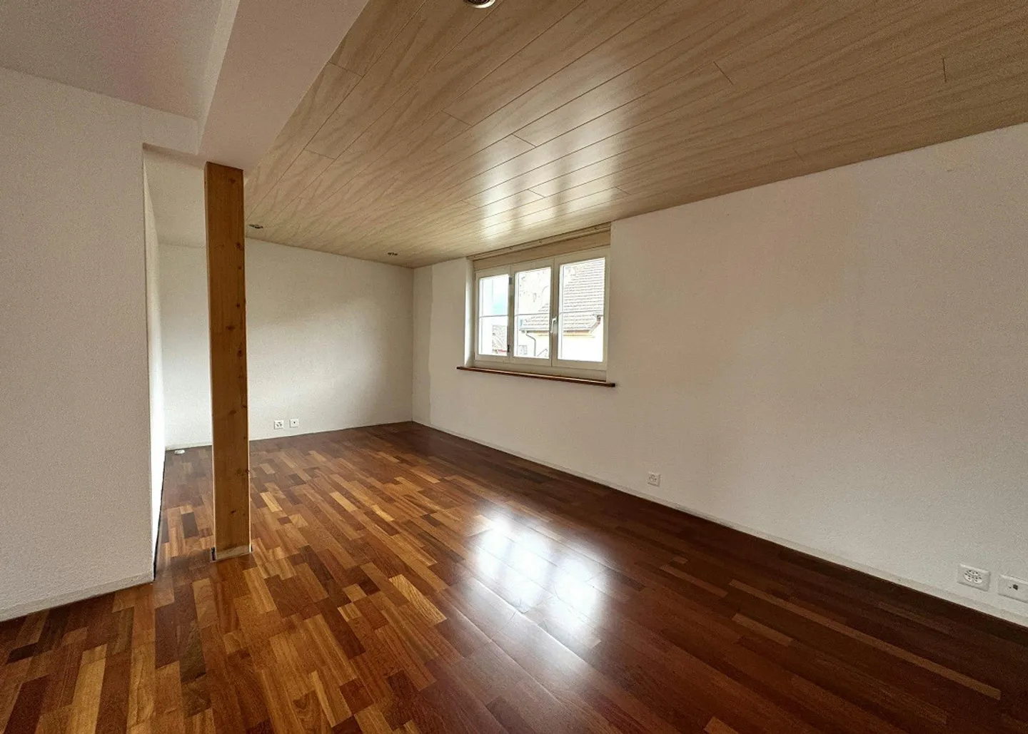 Loft élégant avec un sentiment de vie particulier à Rheinau - Photo 5 sur 9