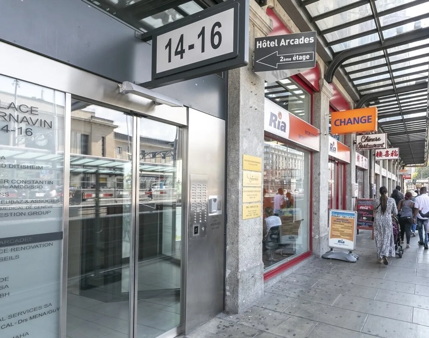I tuoi uffici di fronte alla Stazione Cornavin - Foto 3 di 7