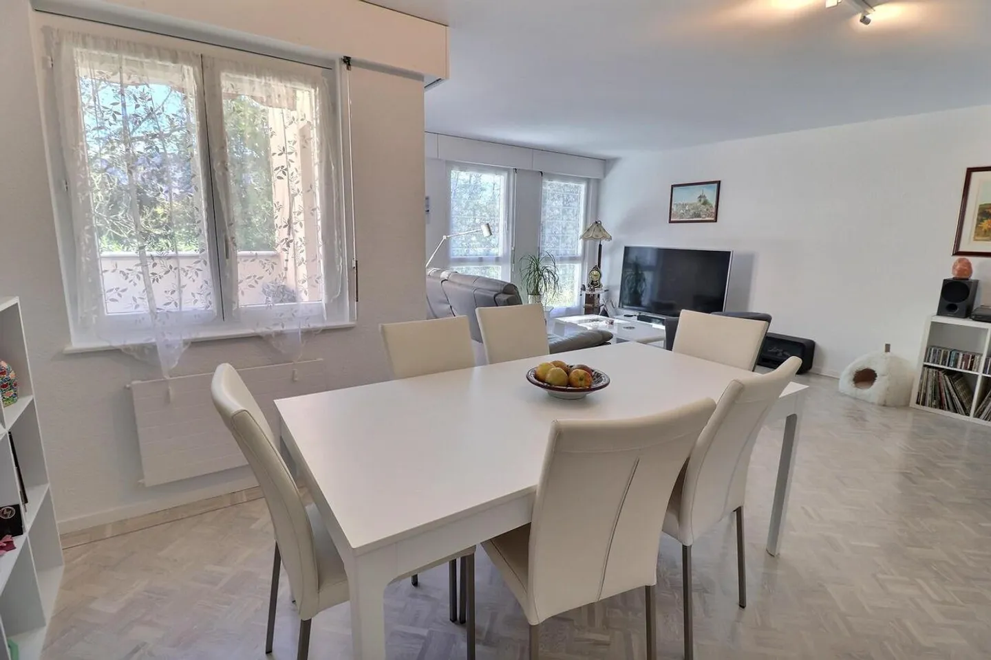 Superbe Appartement traversant en viager occupé sans rente - Photo 3 sur 12