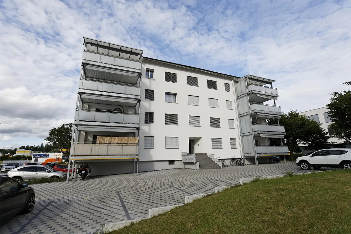 Appartement moderne et lumineux de 3,5 pièces - Photo 1 sur 5