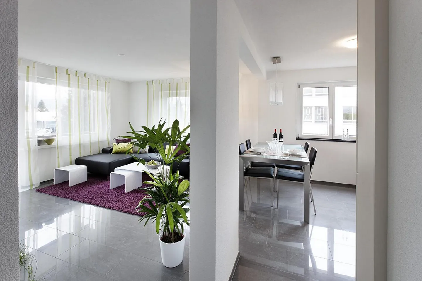 Appartement moderne et lumineux de 3,5 pièces - Photo 2 sur 5