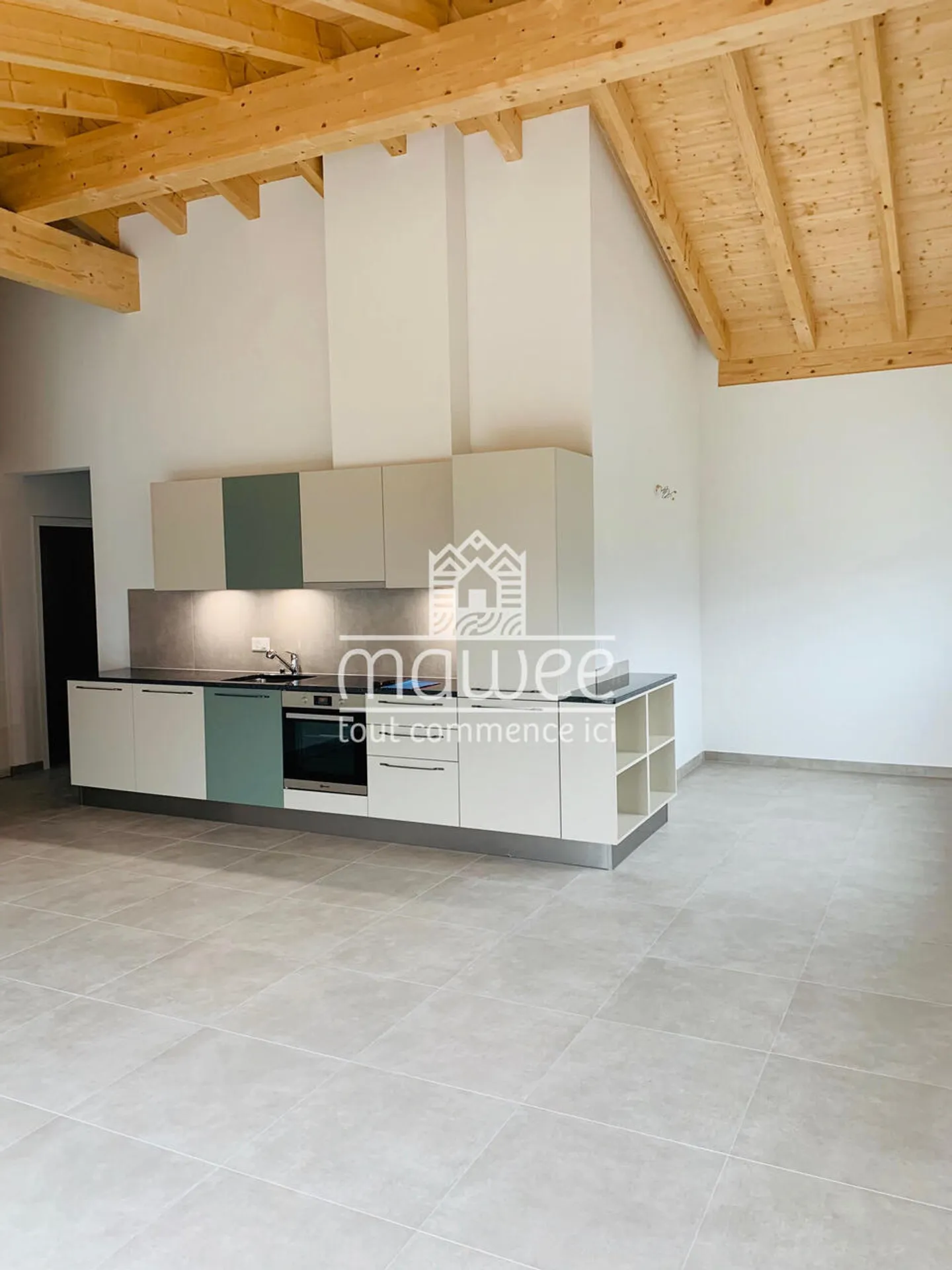 Bright apartment with balcony and view of the Rhône plain - Photo 5 of 8