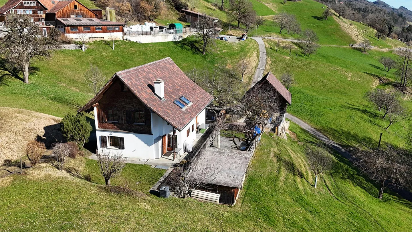 Living in the Green with Breathtaking Views - Photo 2 of 11