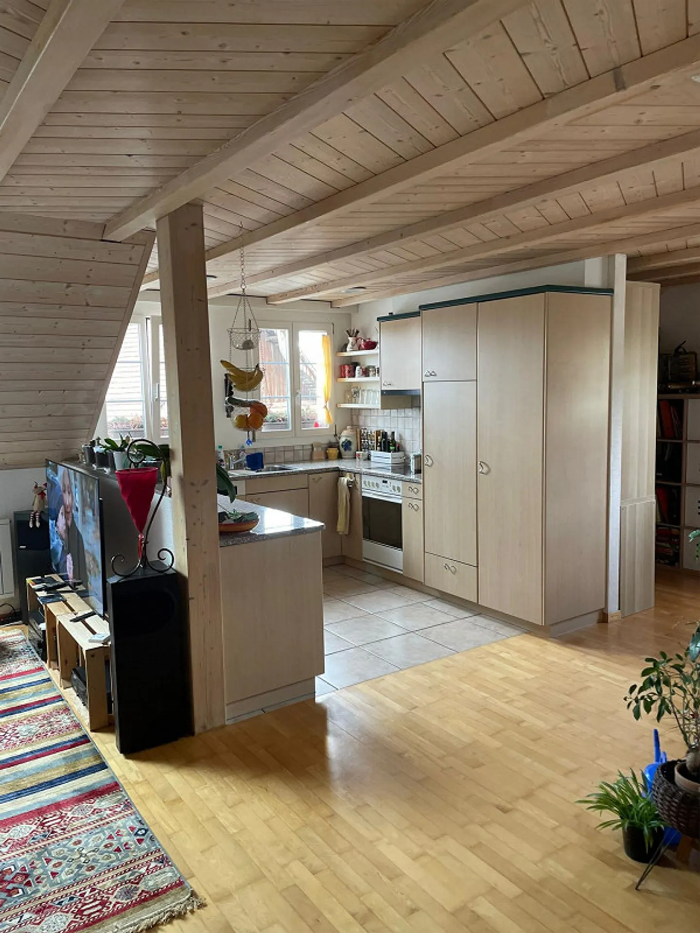 Charming 2.5-room attic apartment in a quiet location of Lieli LU - Photo 1 of 7