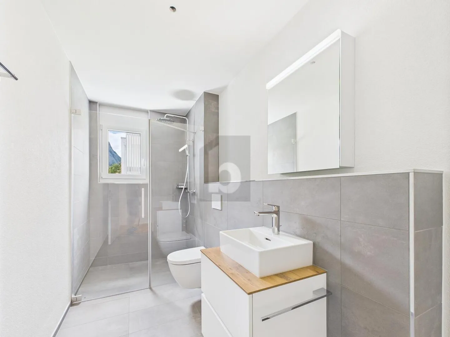 Moderne & sonnige Etagenwohnung in Susten - Foto 5 von 6