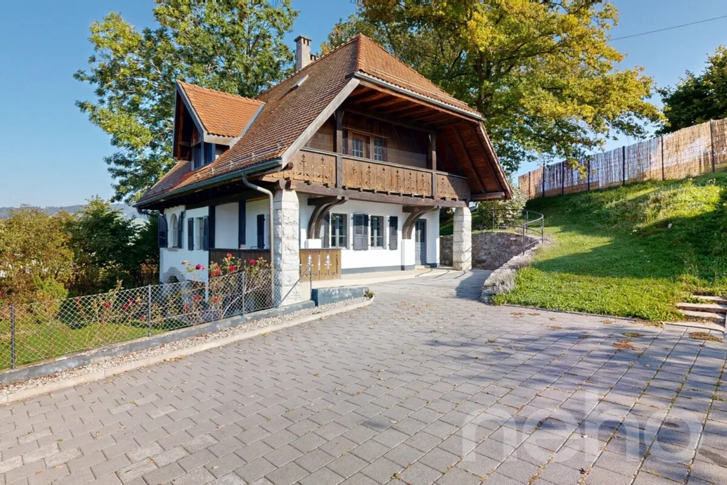 Renovated Villa Near Bulle - Photo 3 of 12