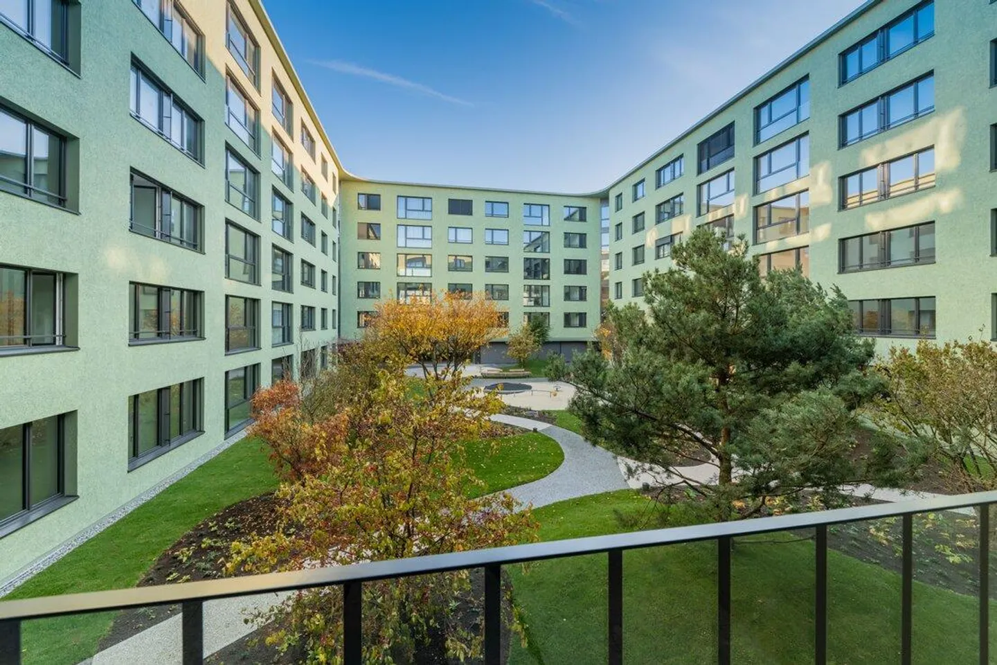 Moderne 3.5 Zimmer Wohnung - Foto 2 von 14
