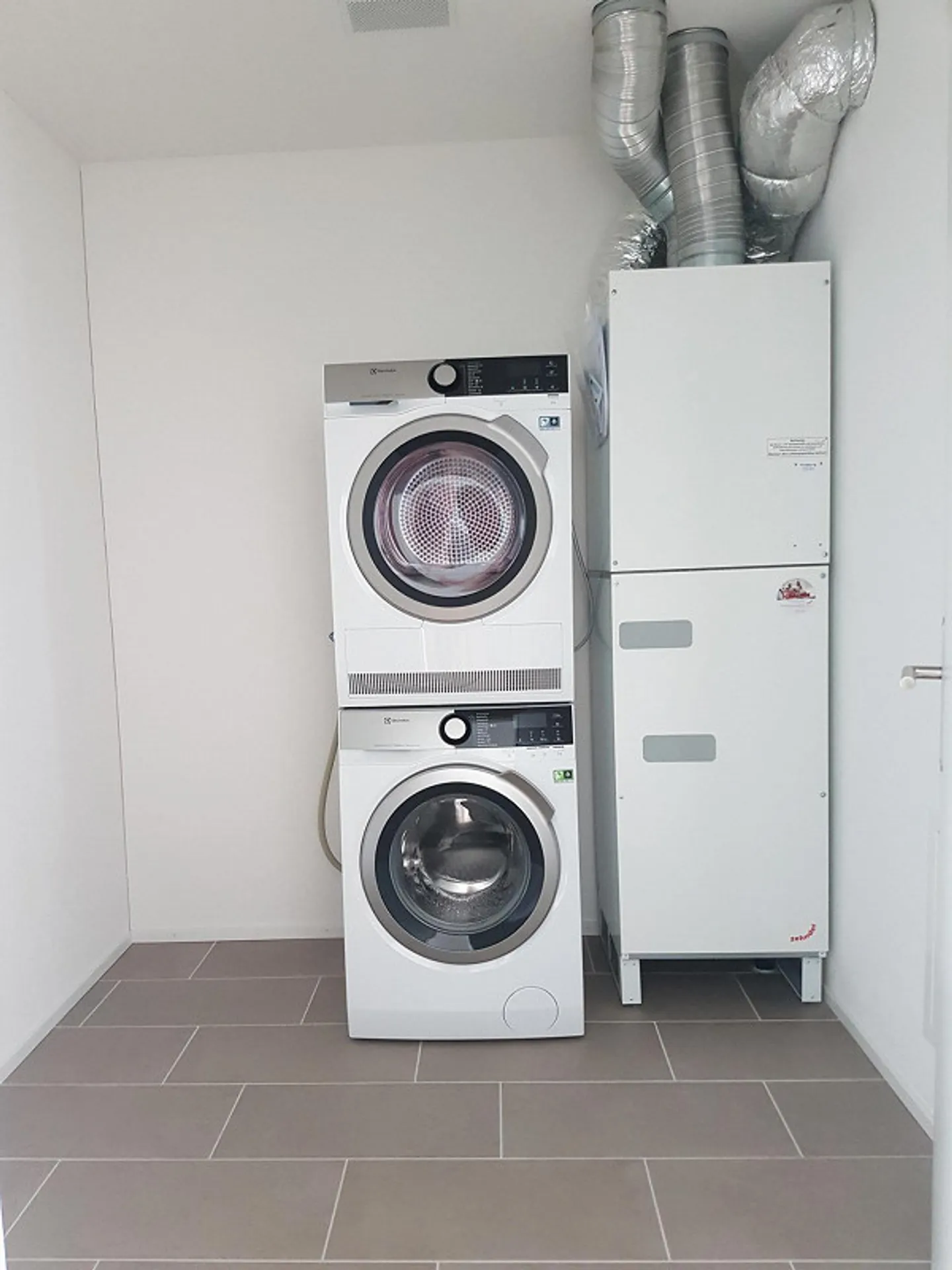 Moderne 3.5 Zimmer Wohnung - Foto 7 von 14