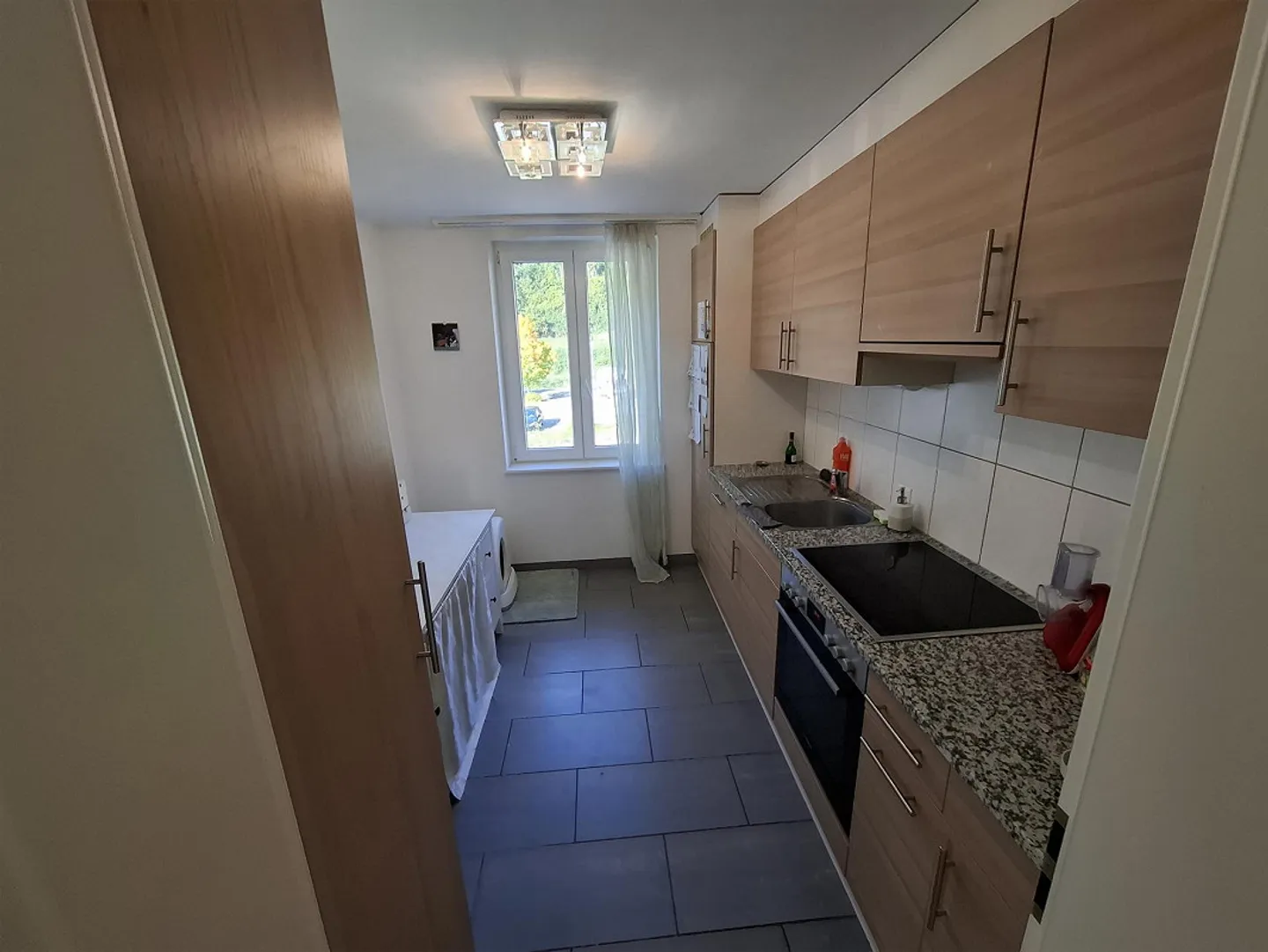 Appartement 3 pièces ensoleillé bien desservi (Zurich Winterthur) au bord de la rivière - Photo 4 sur 7