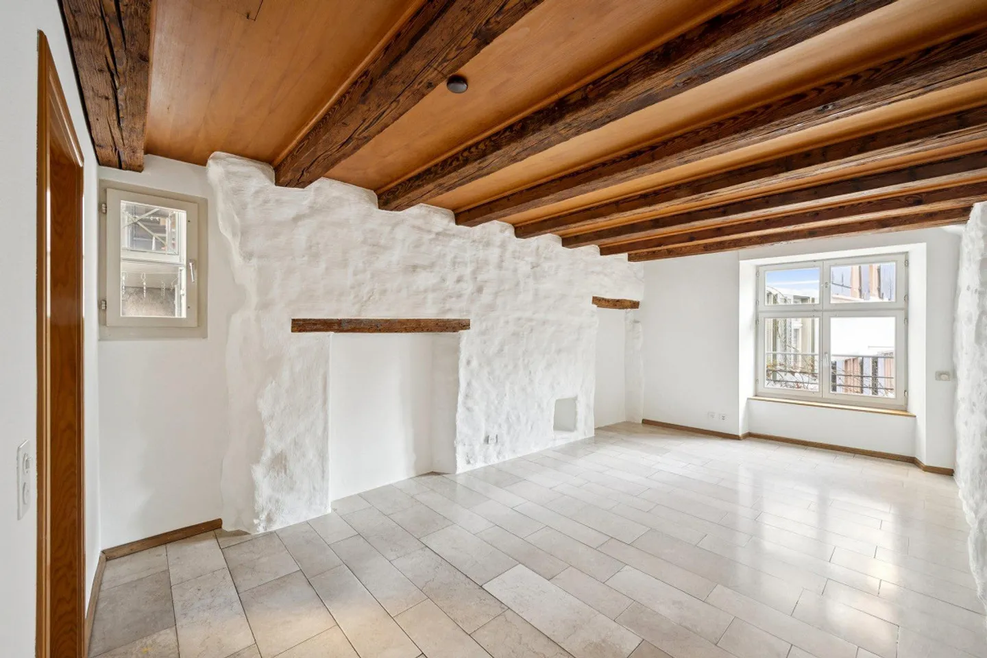 Spacious 4-room apartment with winter garden in Basel - Photo 6 of 11