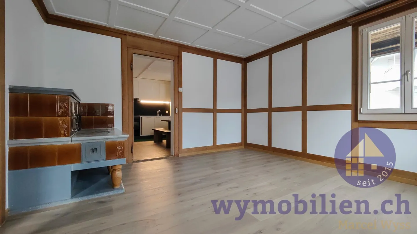 Sanierte und gemütliche Wohnung in Langnau - Foto 3 von 12