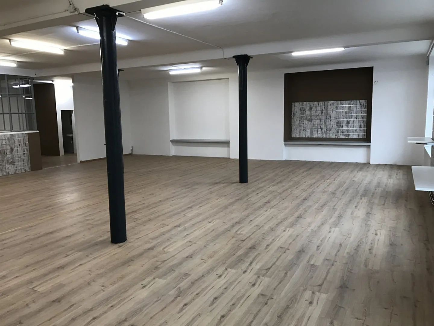 Spazio commerciale per ufficio e studio - Foto 4 di 15