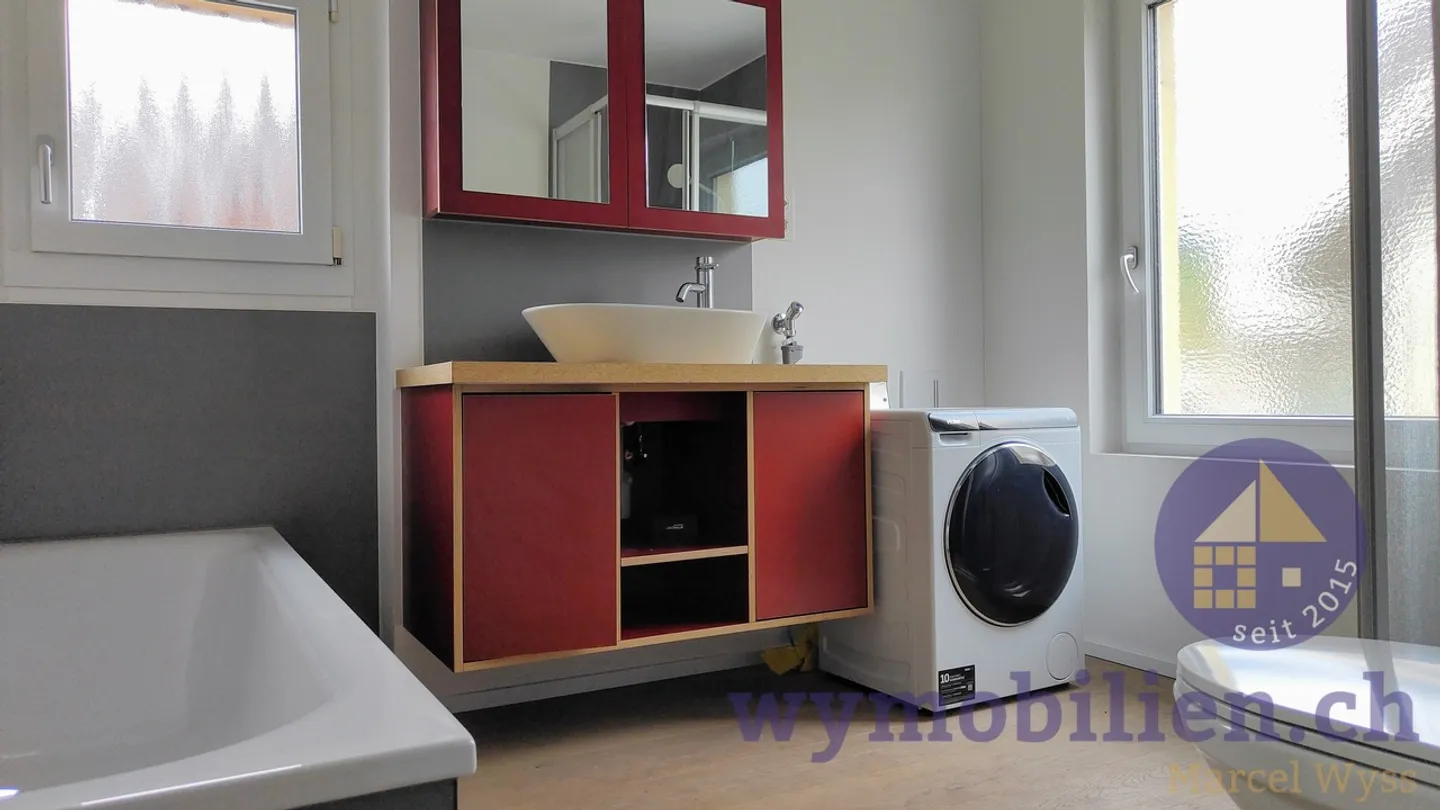 Sanierte und gemütliche Wohnung in Langnau - Foto 10 von 12