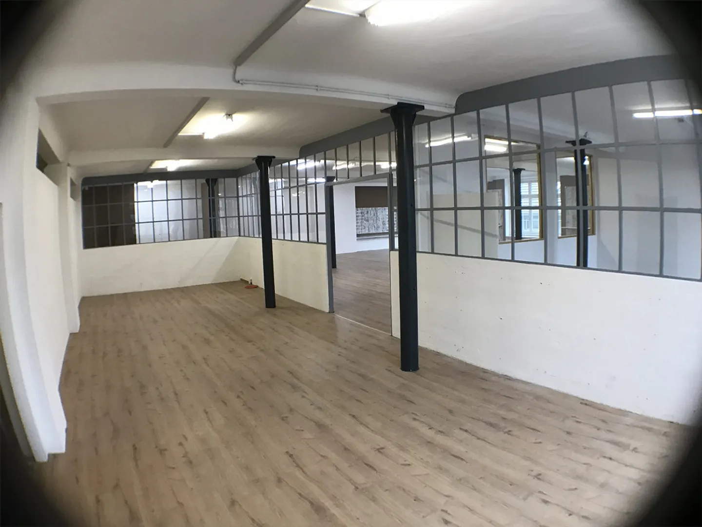 Spazio commerciale per ufficio e studio - Foto 12 di 15