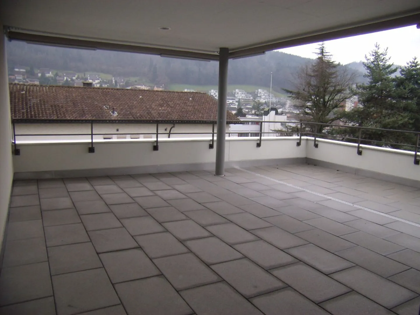 Appartamento centrale attico con ampia terrazza - Foto 8 di 9