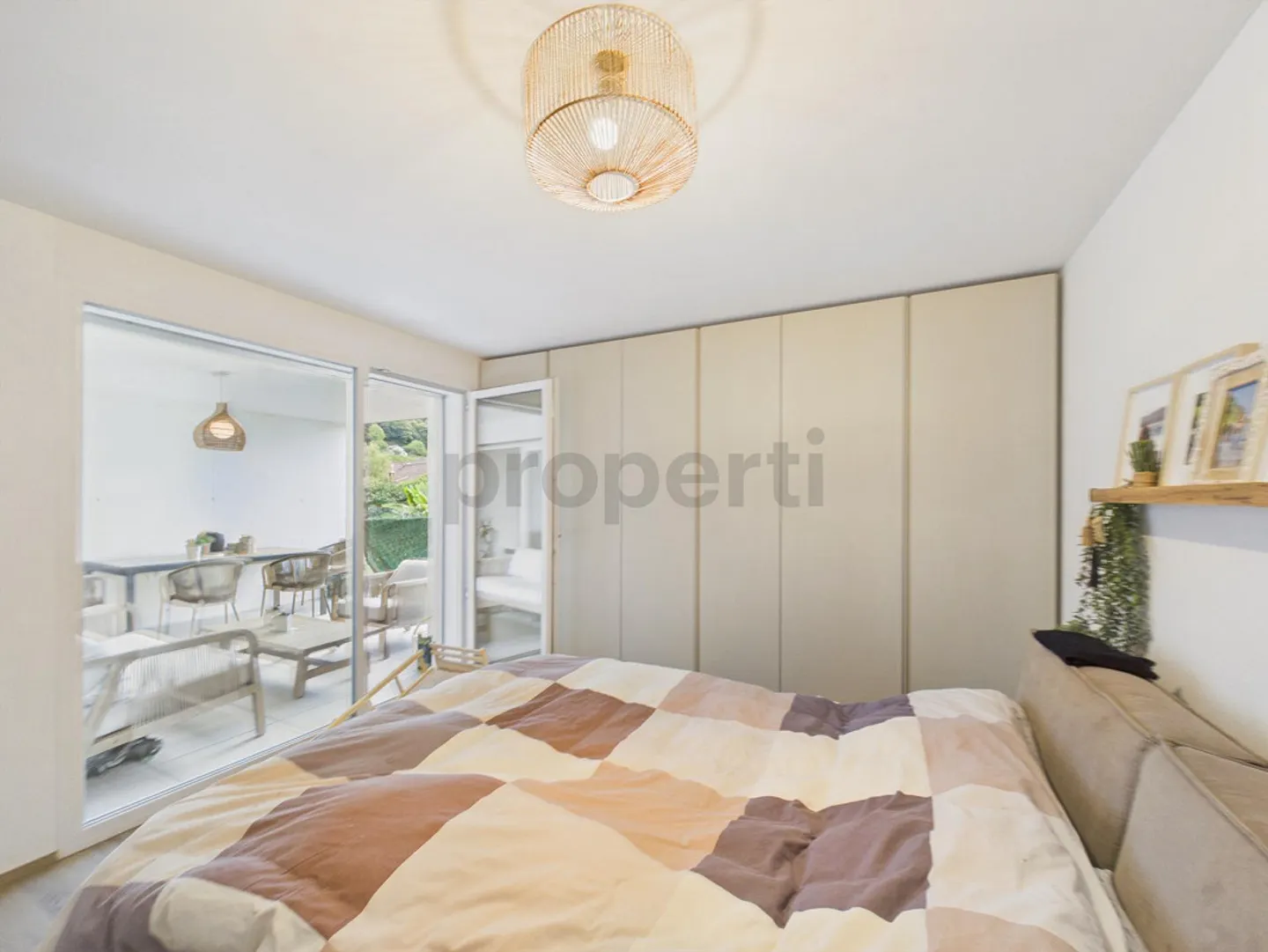 Privatgarten von 122 m², große überdachte Terrasse & Südausrichtung! - Foto 5 von 13