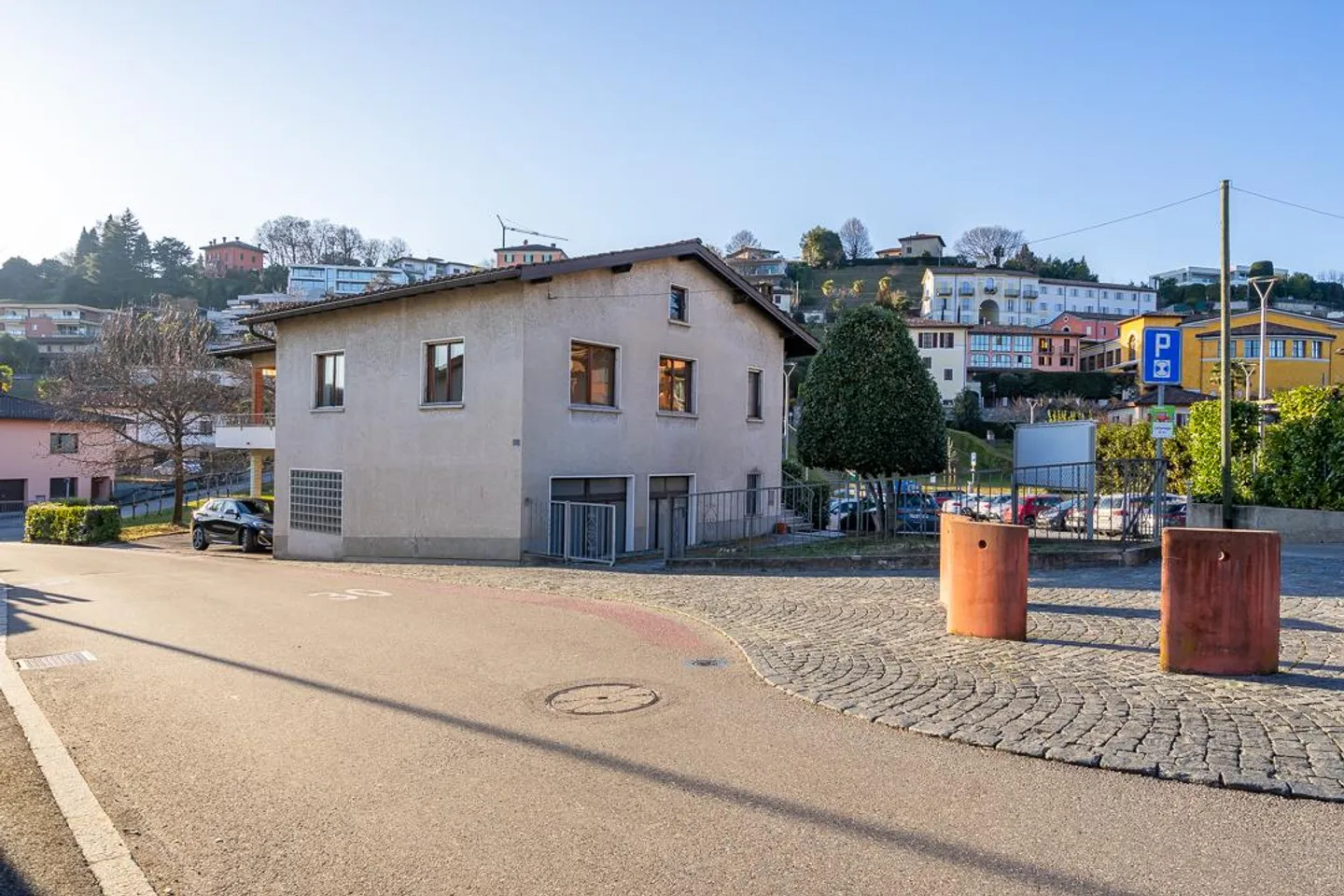 Casa con Giardino Privato a Montagnola - Foto 4 di 21