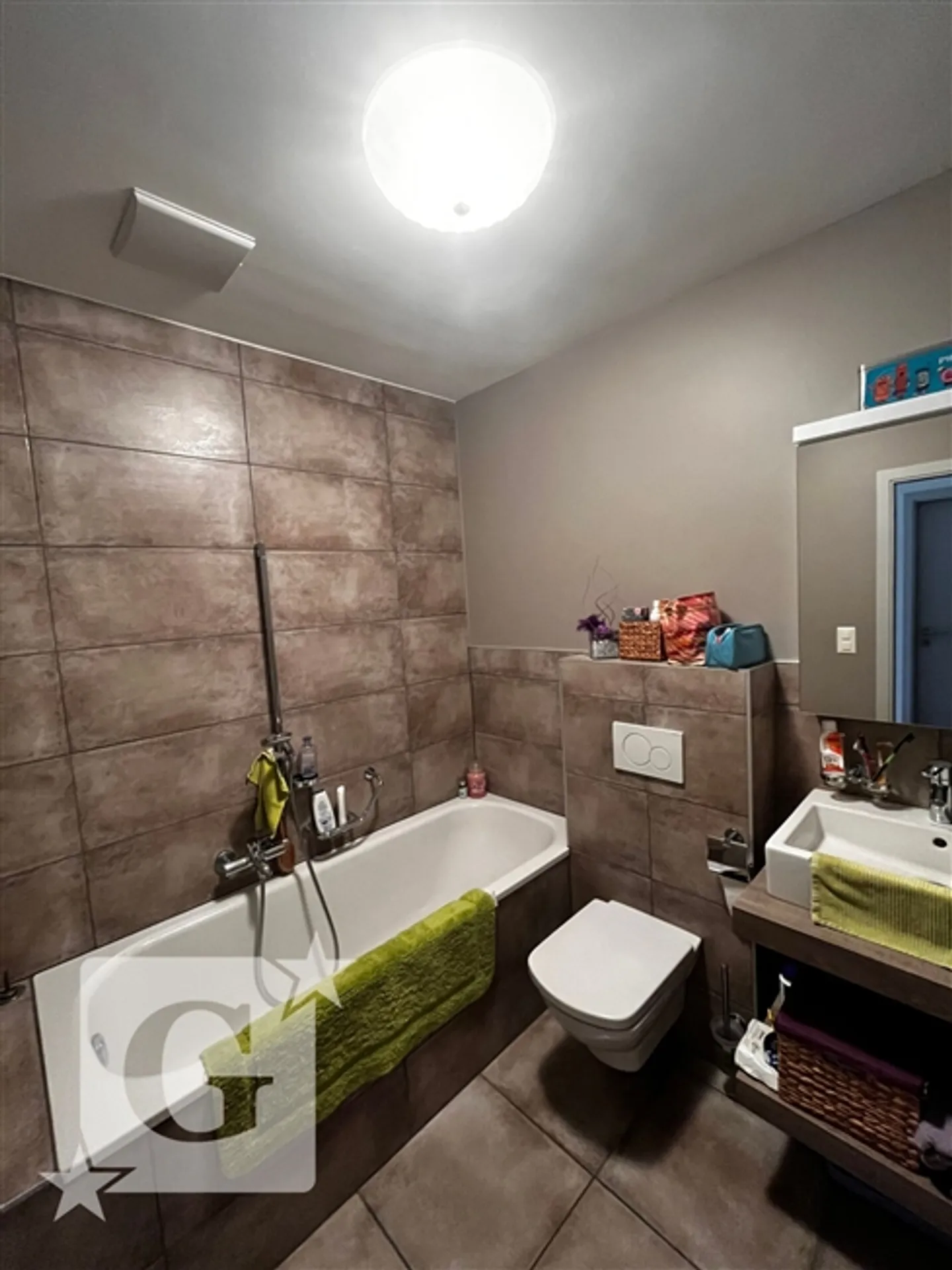 Appartement avec 4,5 pièces à Chamoson orienté au sud - Photo 3 sur 10