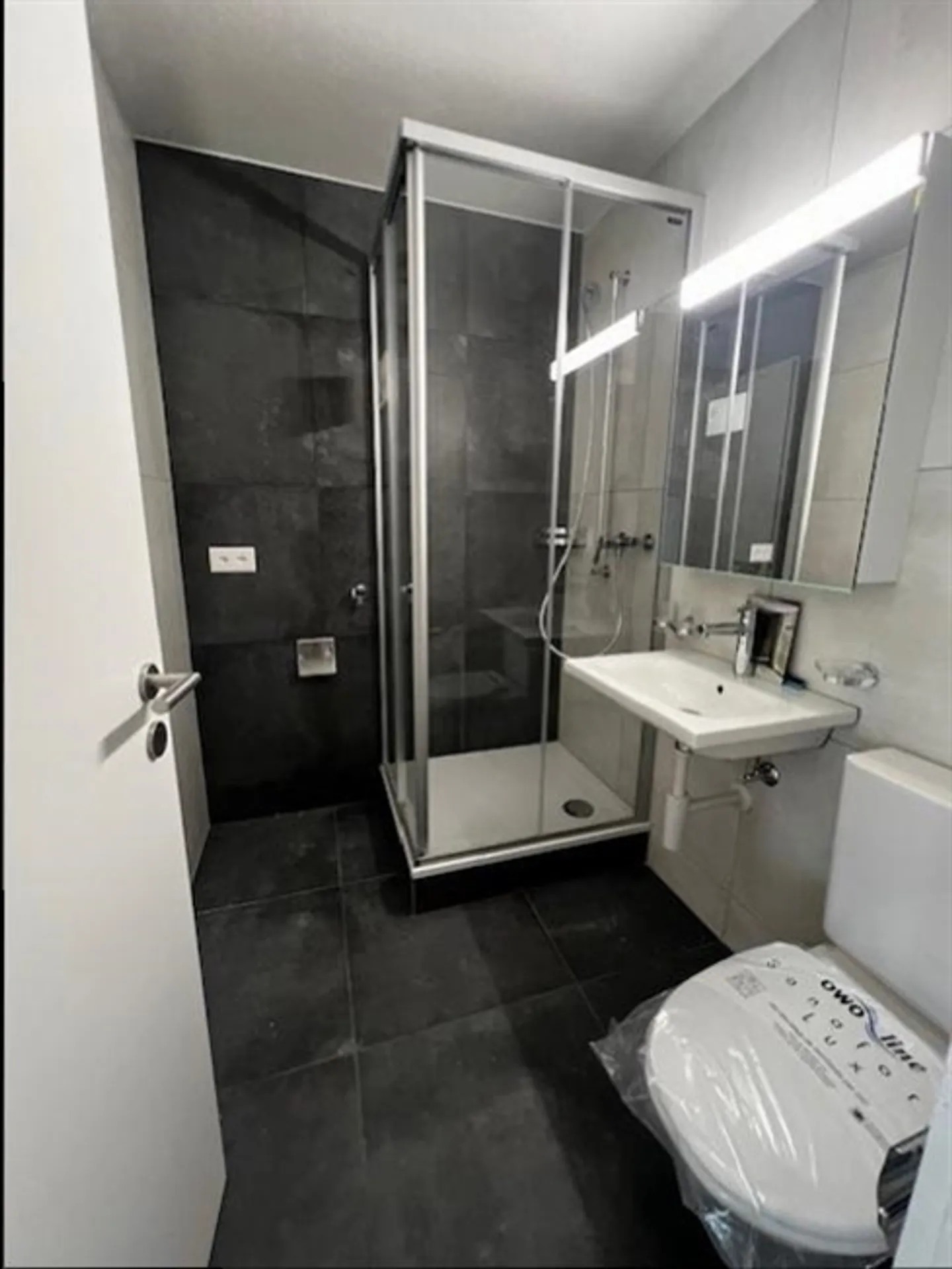 «Av. Charles-Naine 38 - Wohnung 1. Ost» - Foto 2 von 8