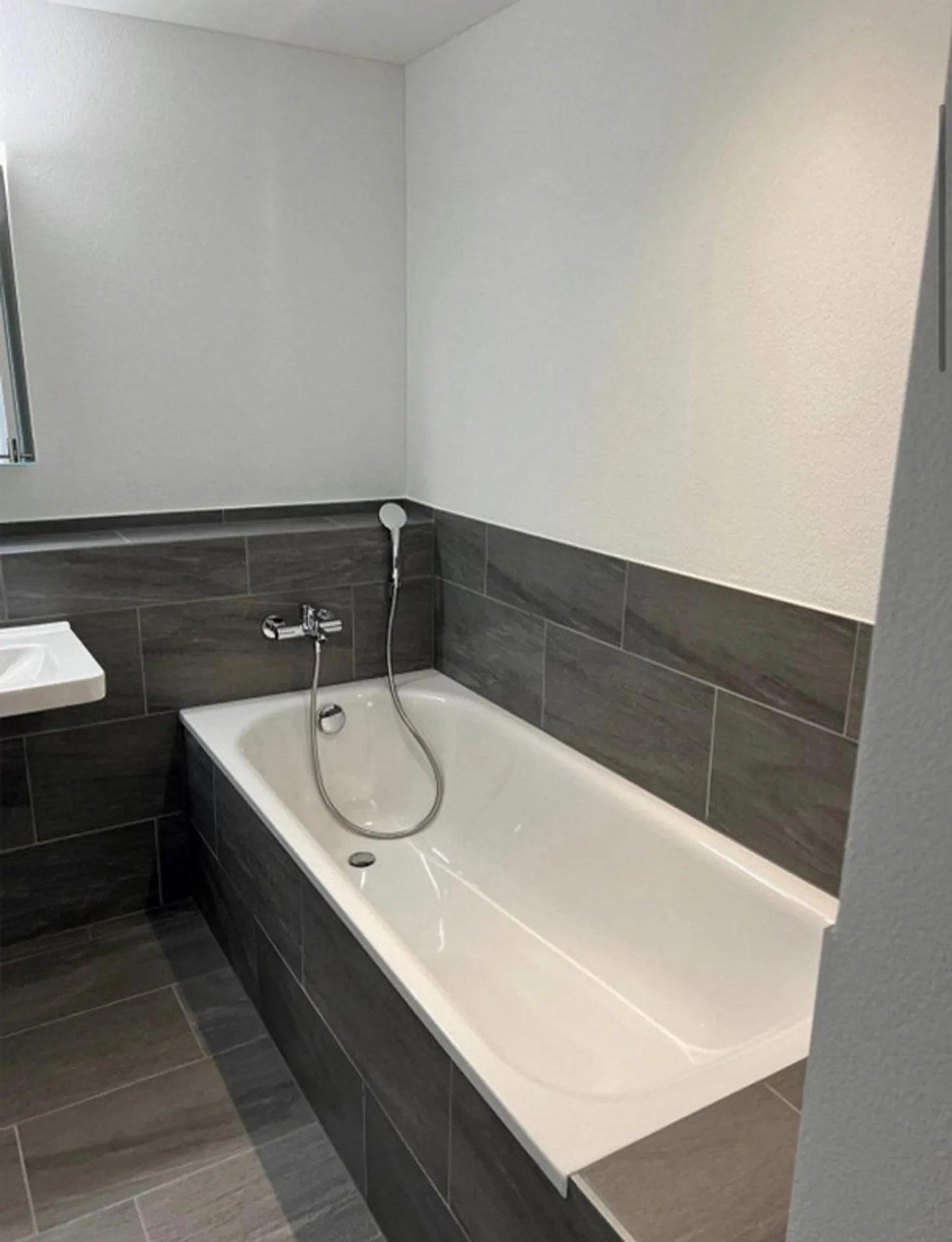 4.5 Room Terrace Apartment - Photo 5 of 9