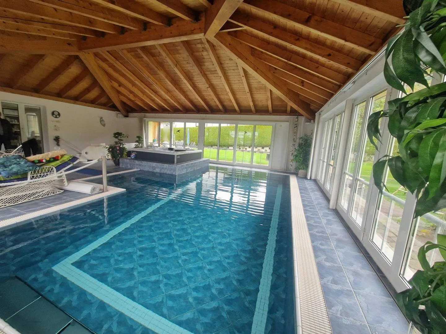 Charmante Wohnung mit Wellness-Oase - Foto 2 von 15