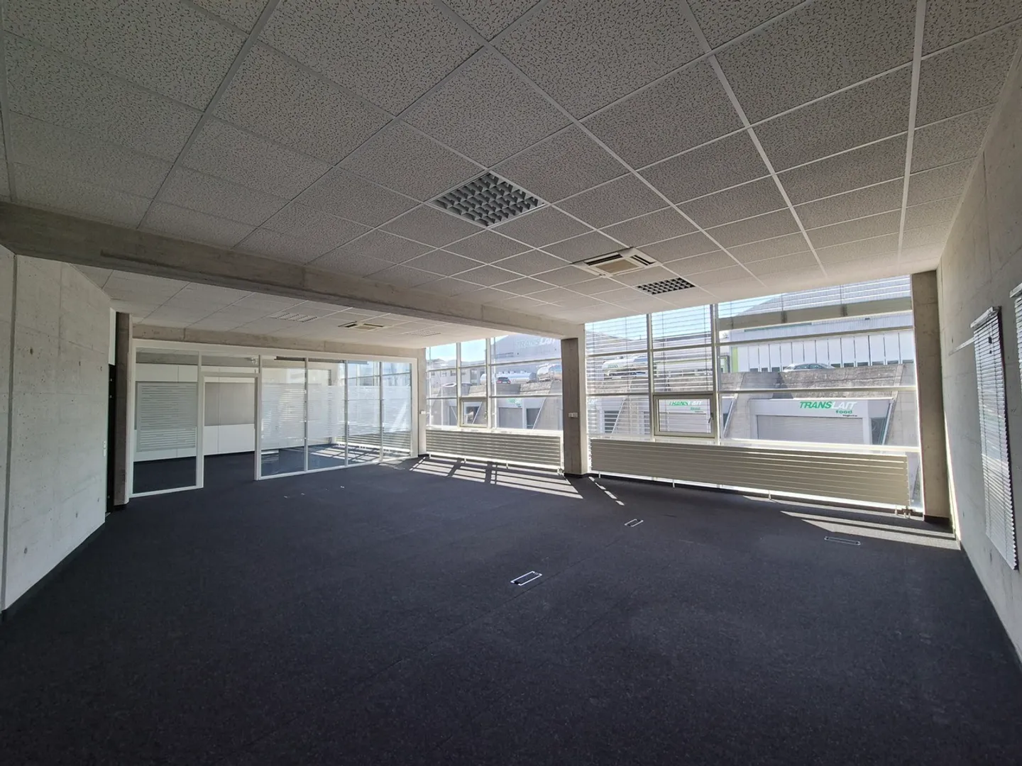 Zona industriale di Corminboeuf - Uffici di 132m2 - Foto 4 di 11