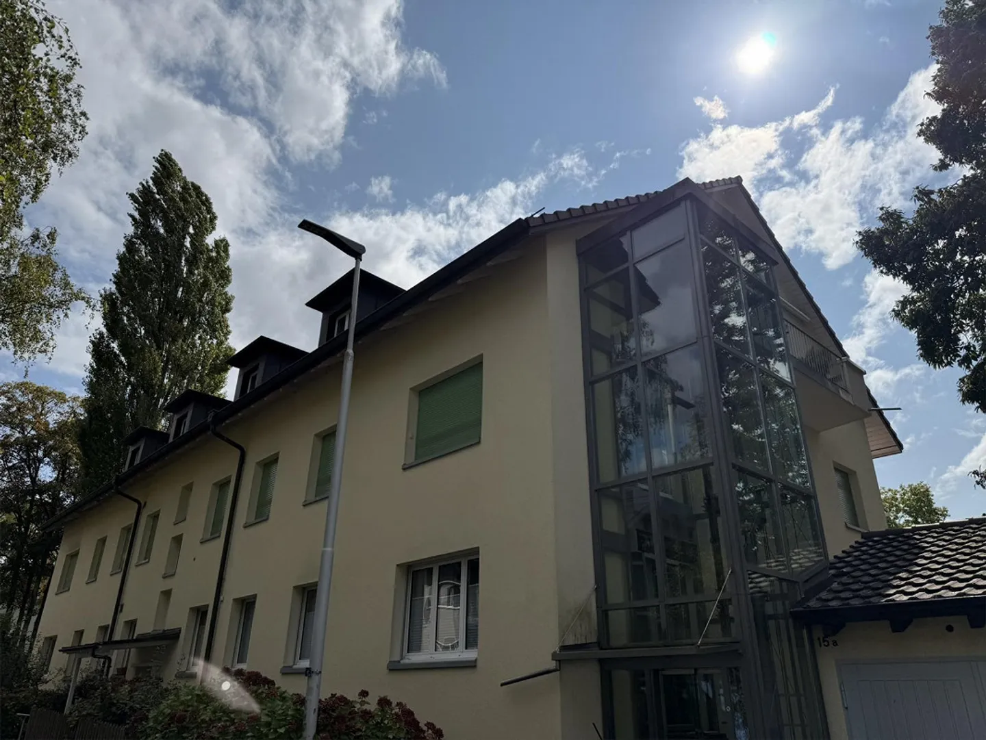 Beautiful 3.5-room apartment (90m2) with balcony in Elfenau - Photo 2 of 19