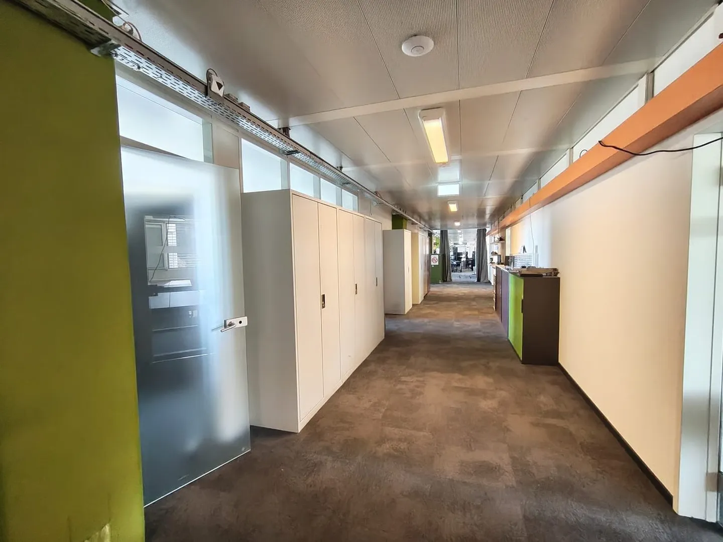 Flexible Büroflächen im urbanen Park - Foto 4 von 11
