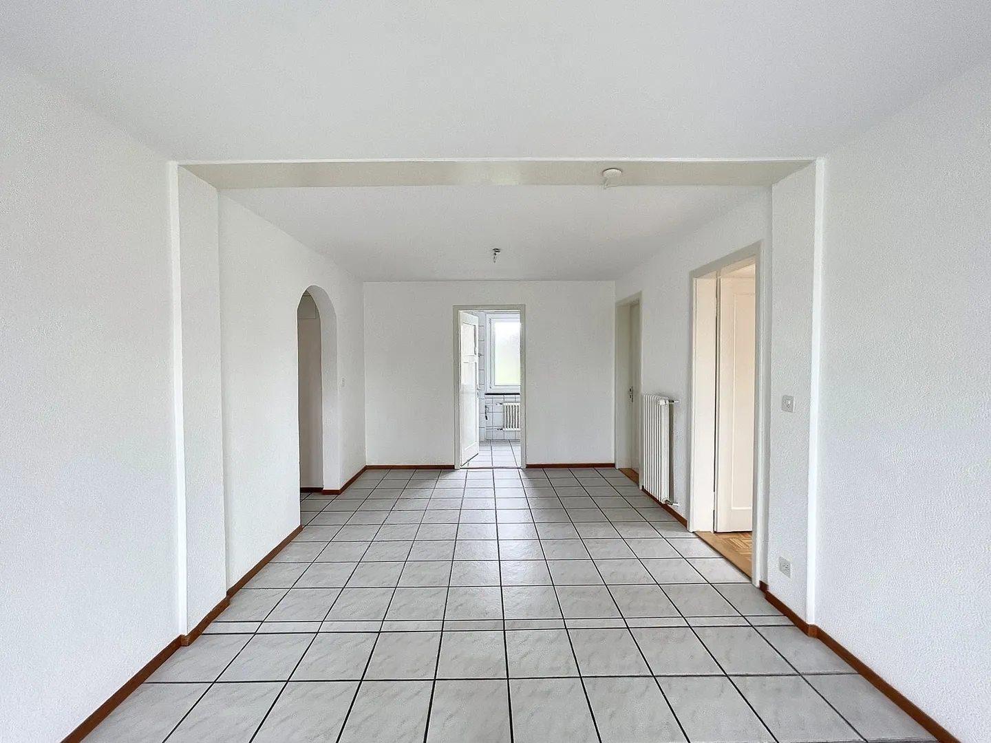 Schöne 4.5 Zimmer in Lentigny! - Foto 6 von 7