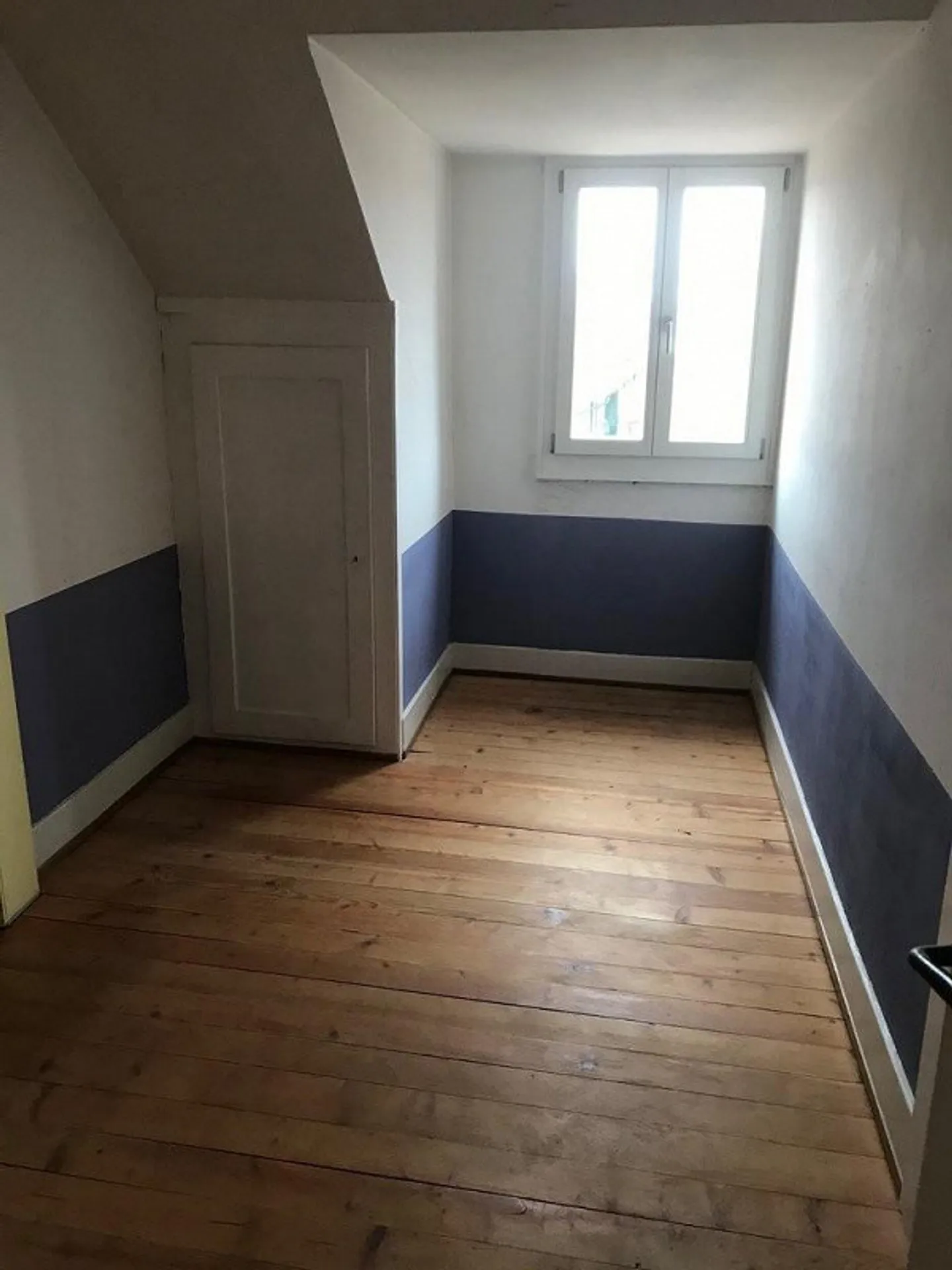 Charming Attic Apartment in Retro Style - Photo 5 of 7