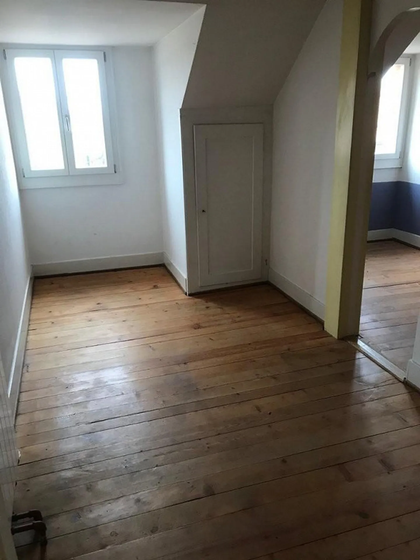 Charming Attic Apartment in Retro Style - Photo 6 of 7