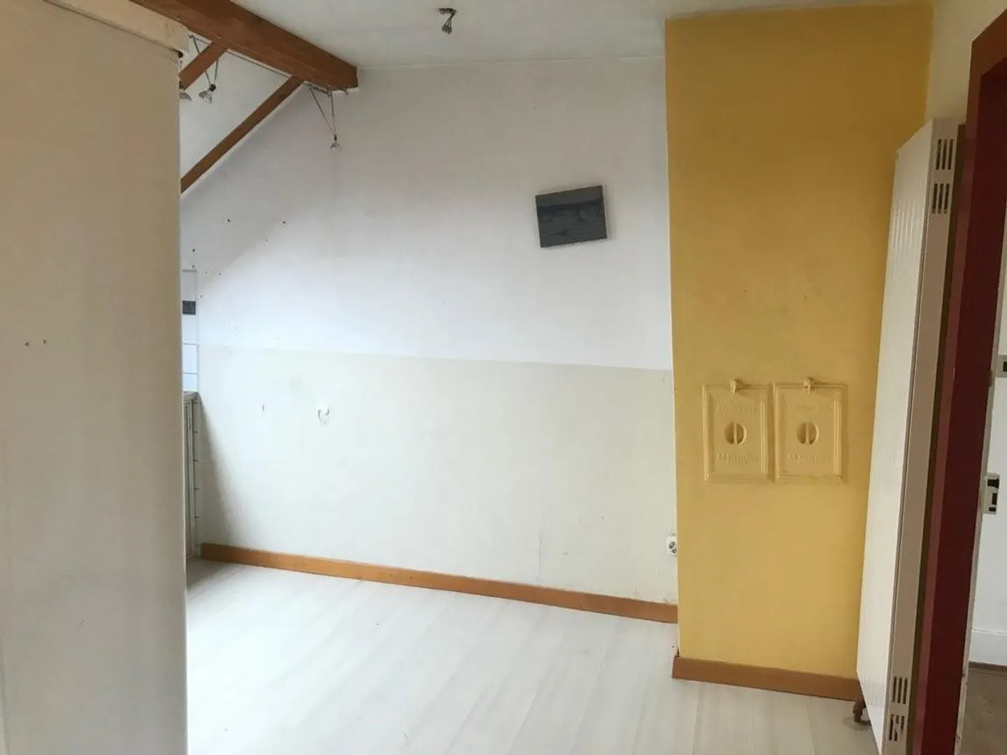 Charming Attic Apartment in Retro Style - Photo 7 of 7