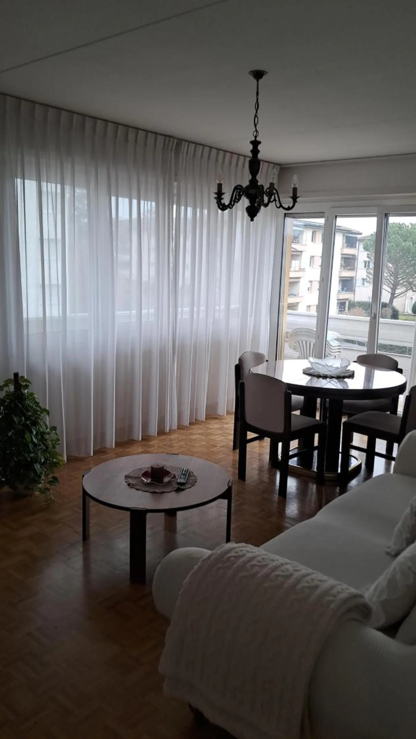 3.5 Room Apartment - Photo 8 of 8
