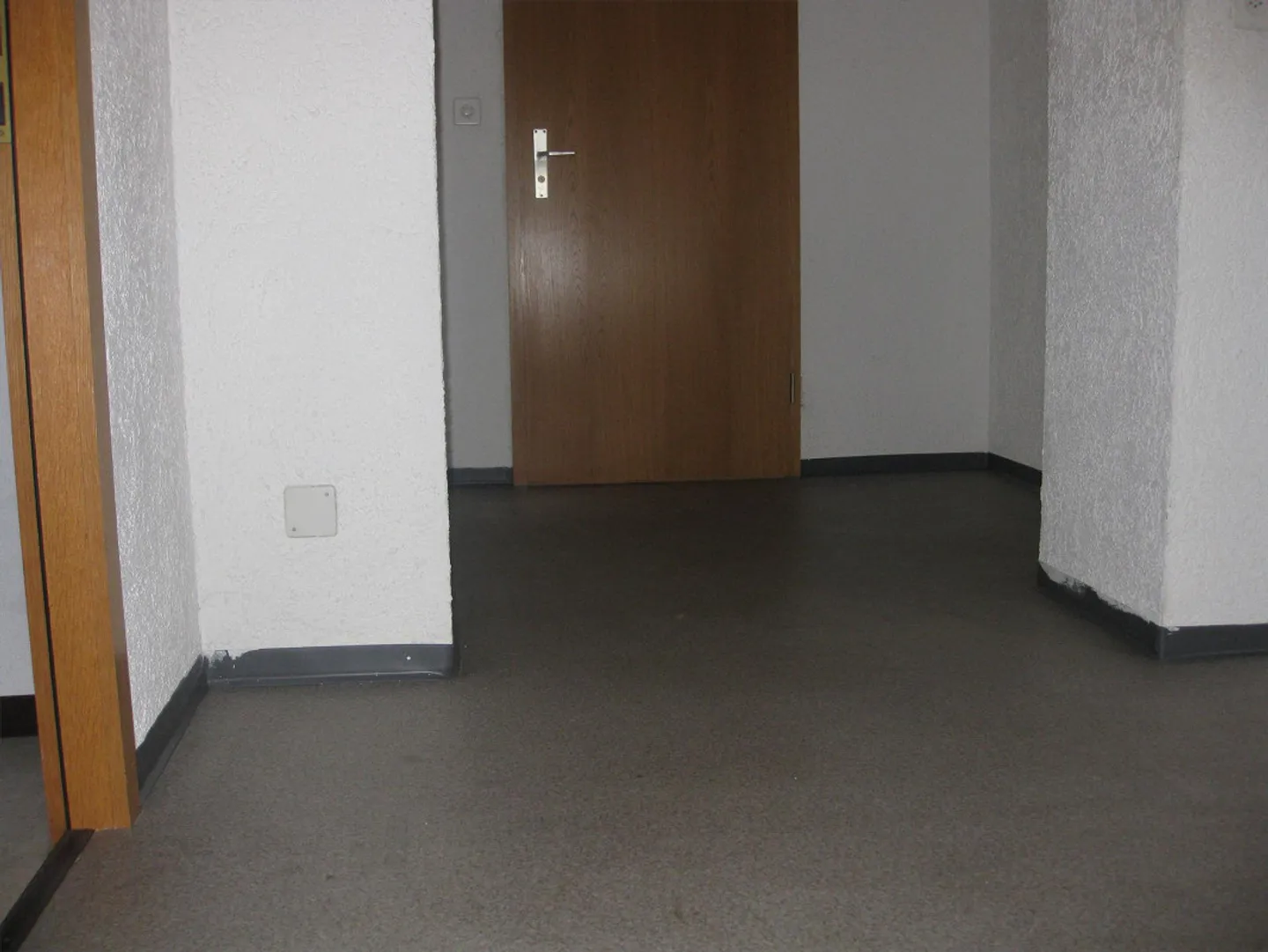 2 1/2-room apartment - Photo 3 of 9