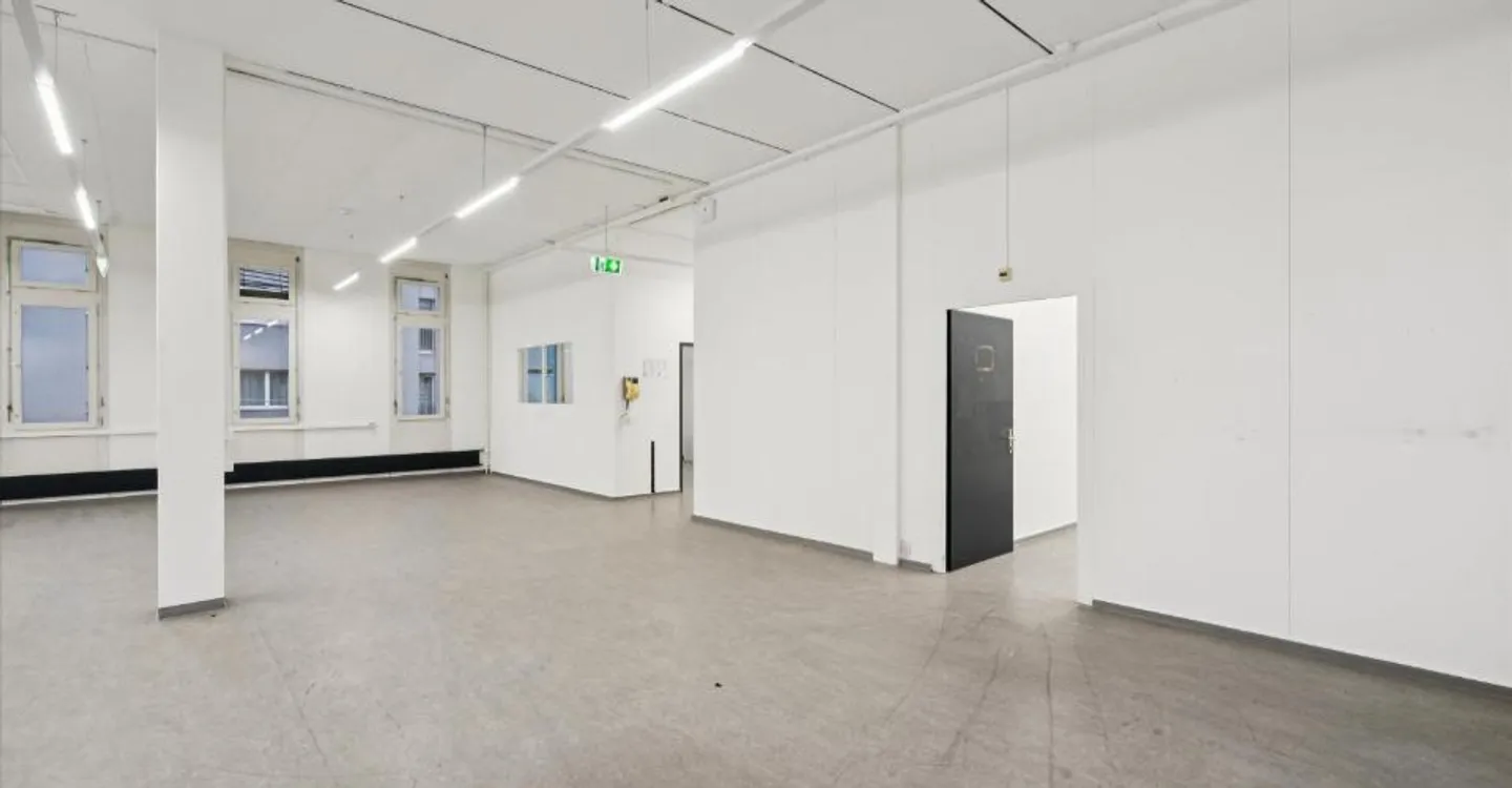 Attractive office space near the train station - Photo 5 of 6