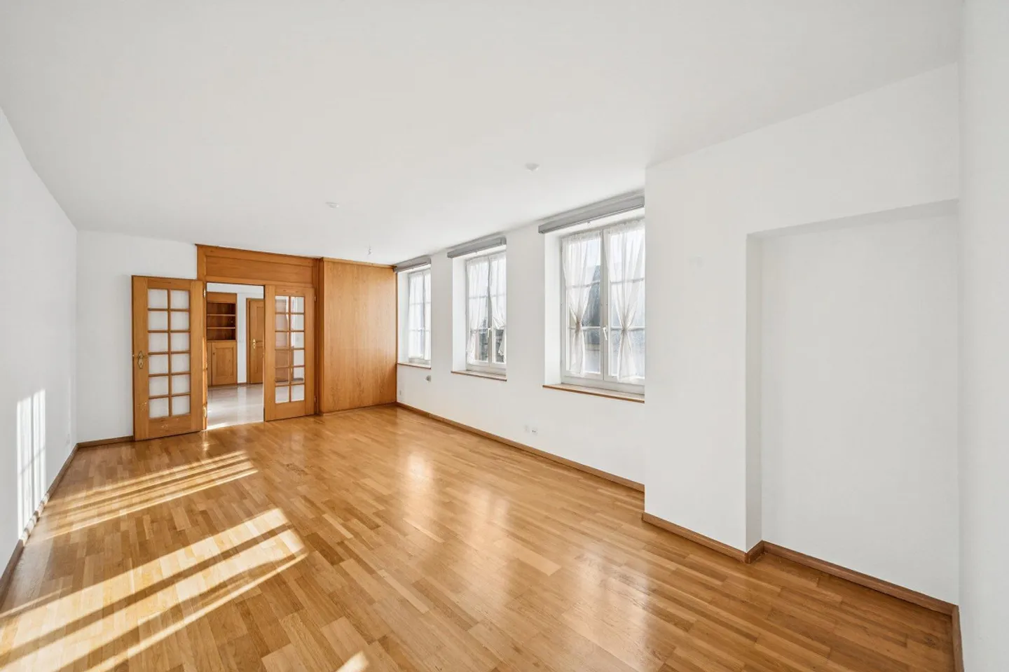 Attractive 3-room apartment on the 3rd floor in Basel - Photo 5 of 10