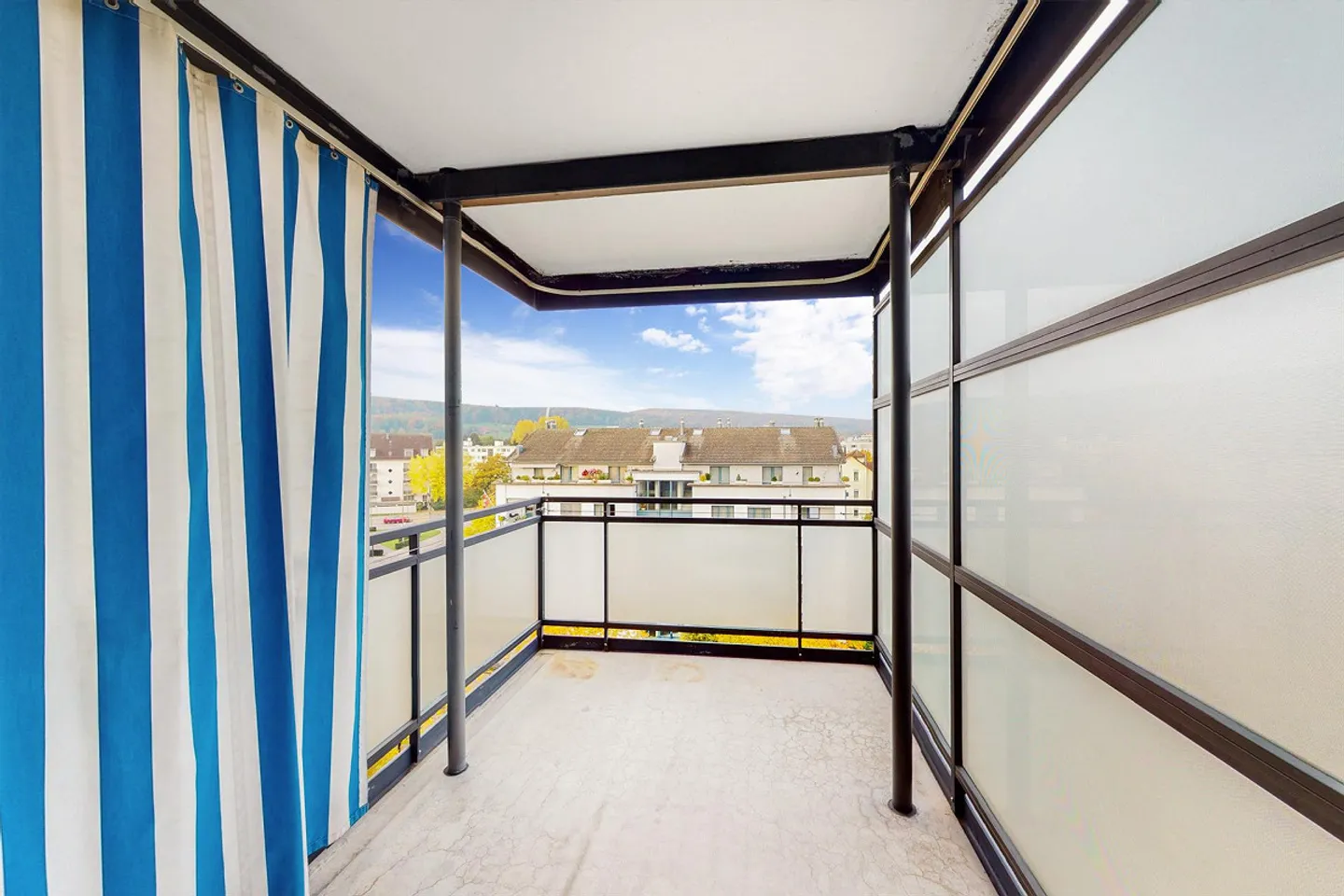 Wunderschöne Wohnung im Zentrum von Dübendorf - Foto 6 von 6