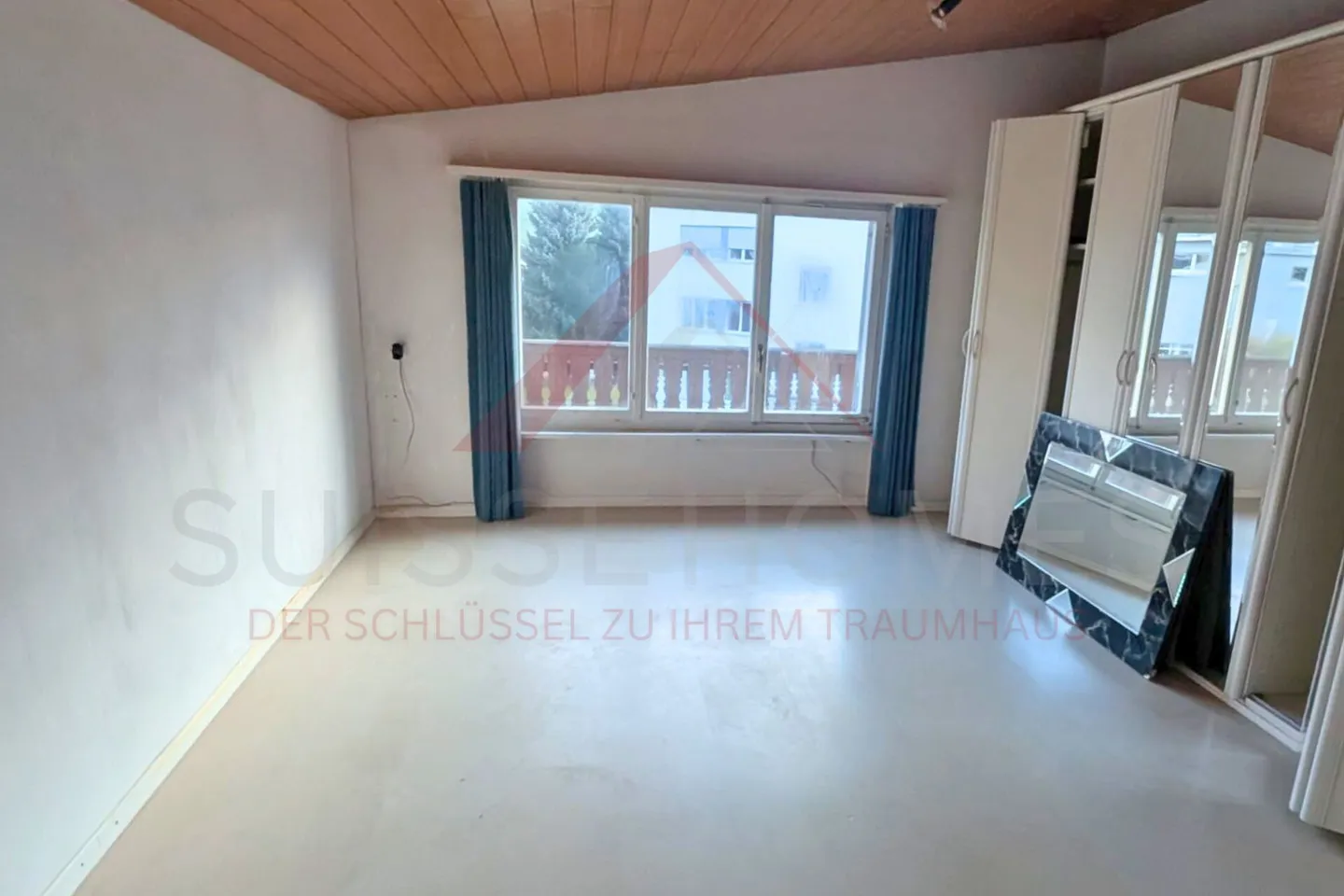 Zentral gelegenes Mehrfamilienhaus in Grossdietwil mit attraktivem Entwicklungspotenzial - Foto 3 von 8