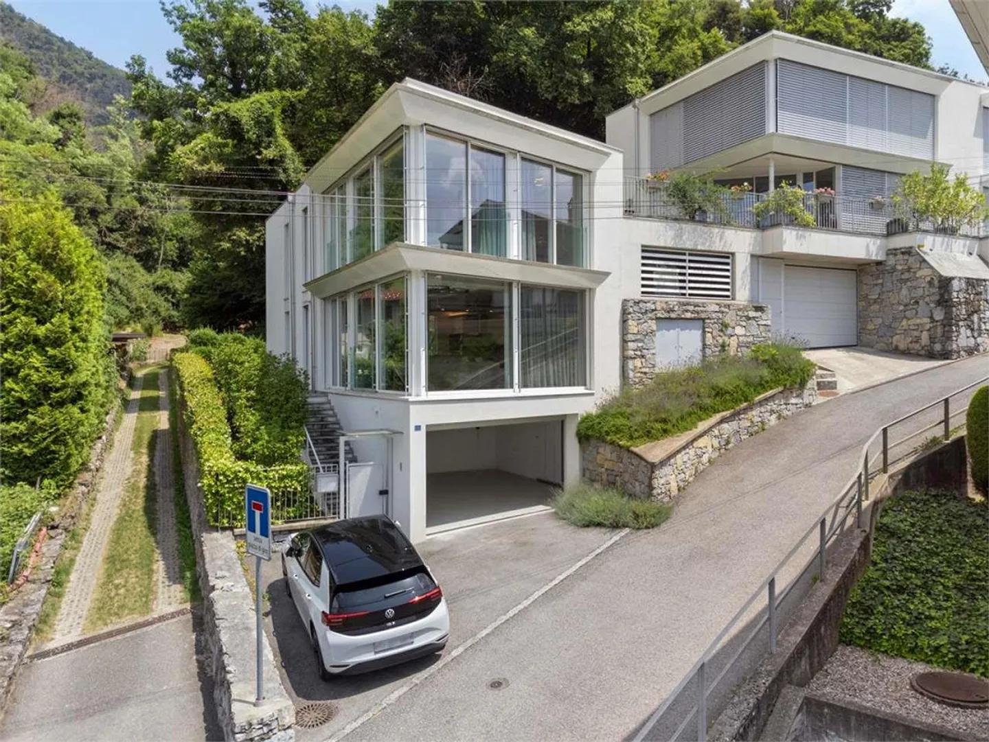 Villa mit Design und exklusivem Komfort - Foto 5 von 13