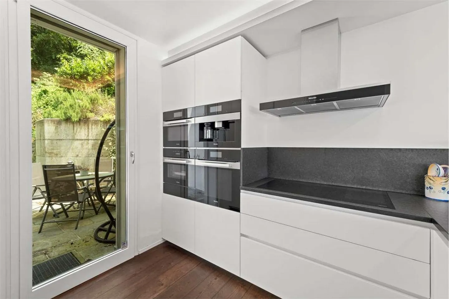 Villa mit Design und exklusivem Komfort - Foto 8 von 13