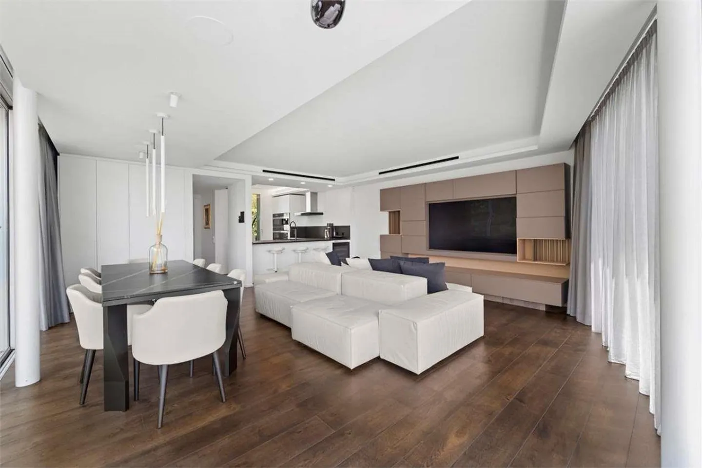 Villa mit Design und exklusivem Komfort - Foto 10 von 13
