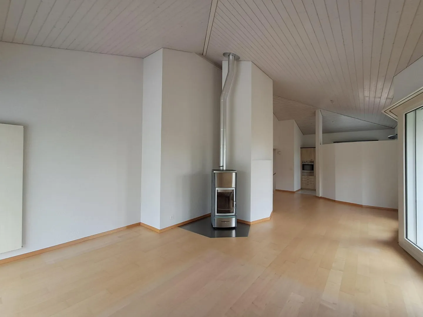 Première location d'un appartement en duplex de 3,5 pièces dans une maison à deux familles - Photo 5 sur 17