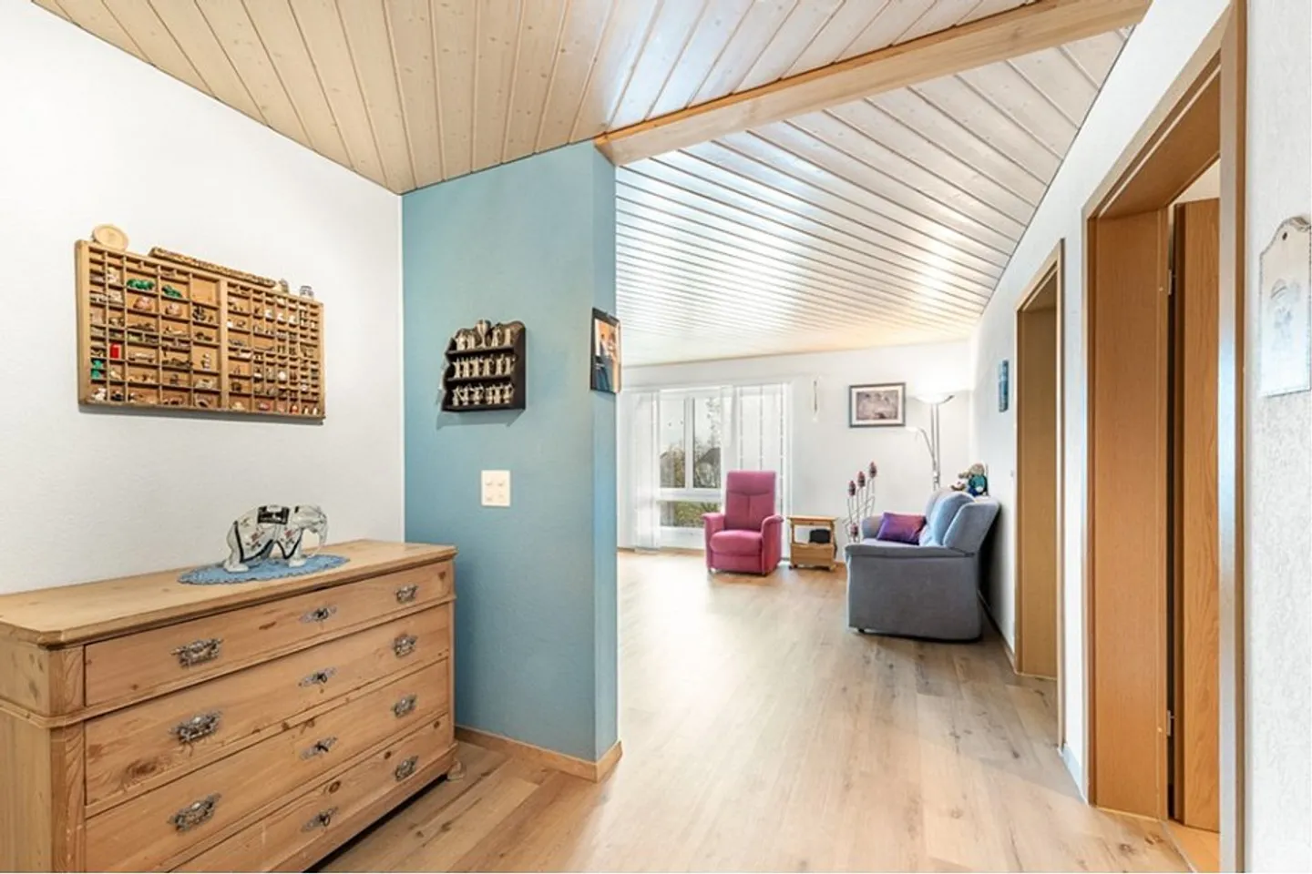 Beautiful 4½-room apartment with two balconies - Photo 8 of 13