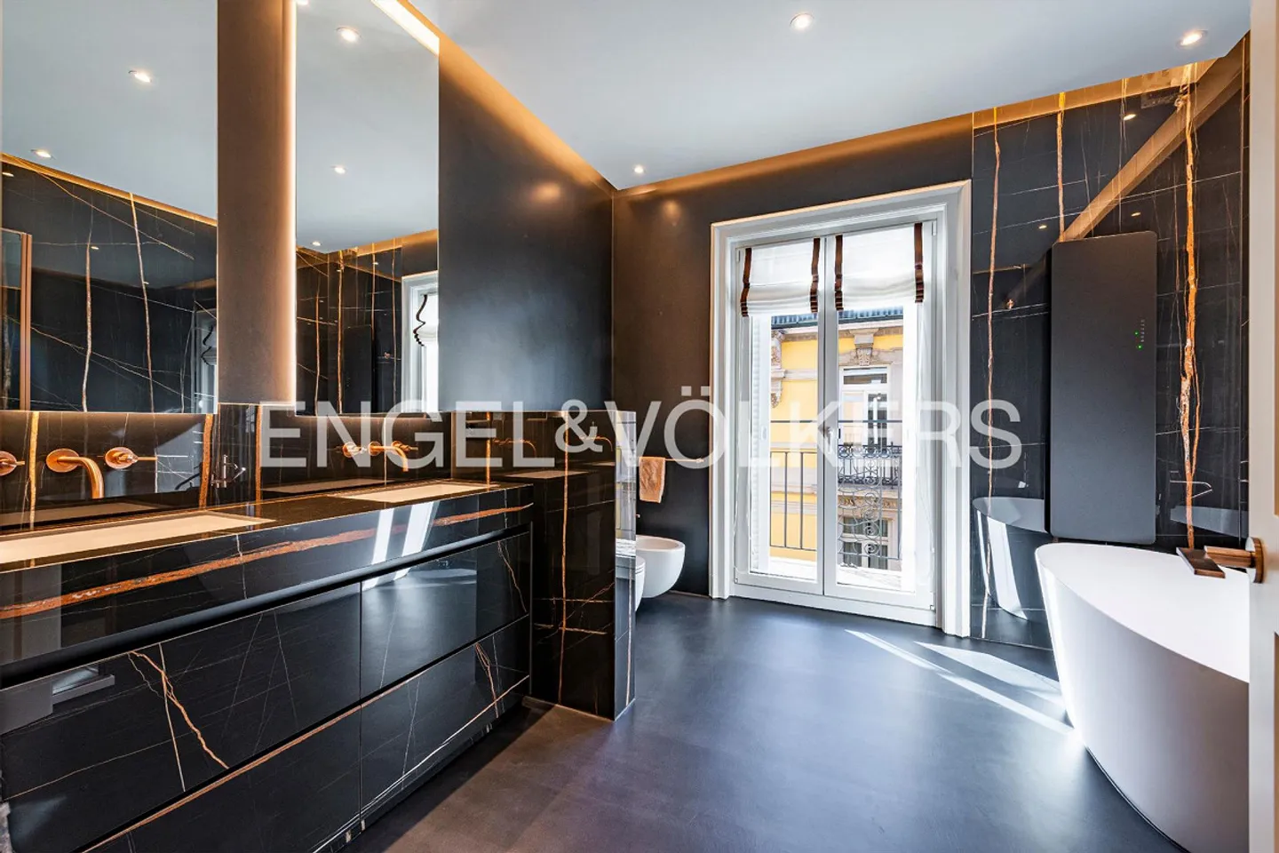 Un véritable bijou au cœur de Lugano - Photo 10 sur 13