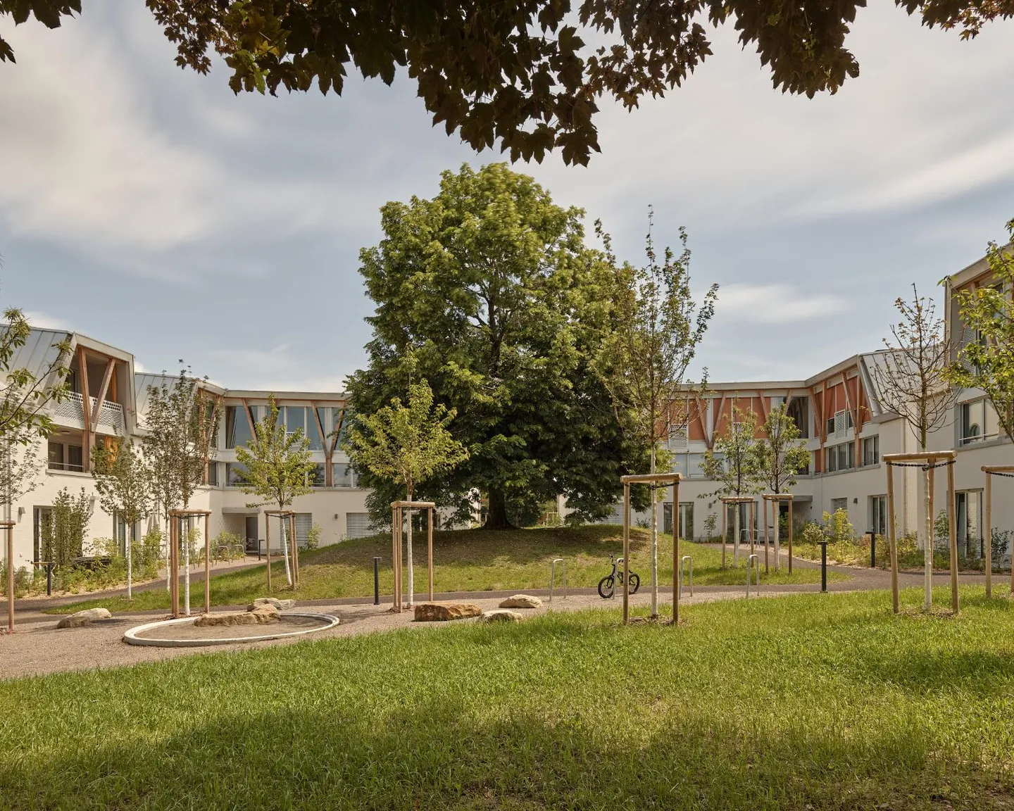 Dreamlike 2.5 Room Maisonette Apartment - Your New Home! - Photo 2 of 7